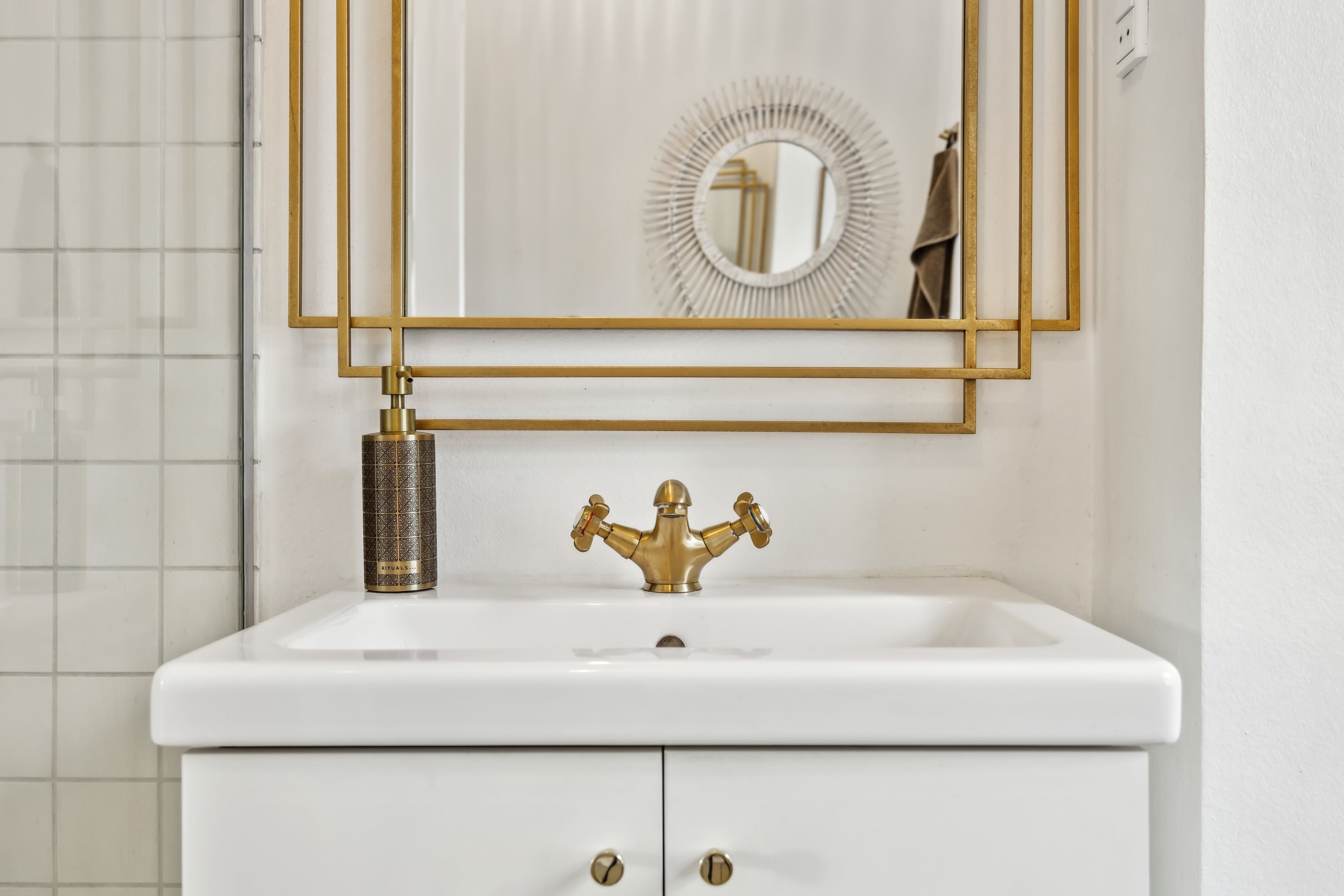 Fremhævet badeværelse billede i fuldskærmstilstand. Billede af Erichsensvej 8, st.., 2820 Gentofte