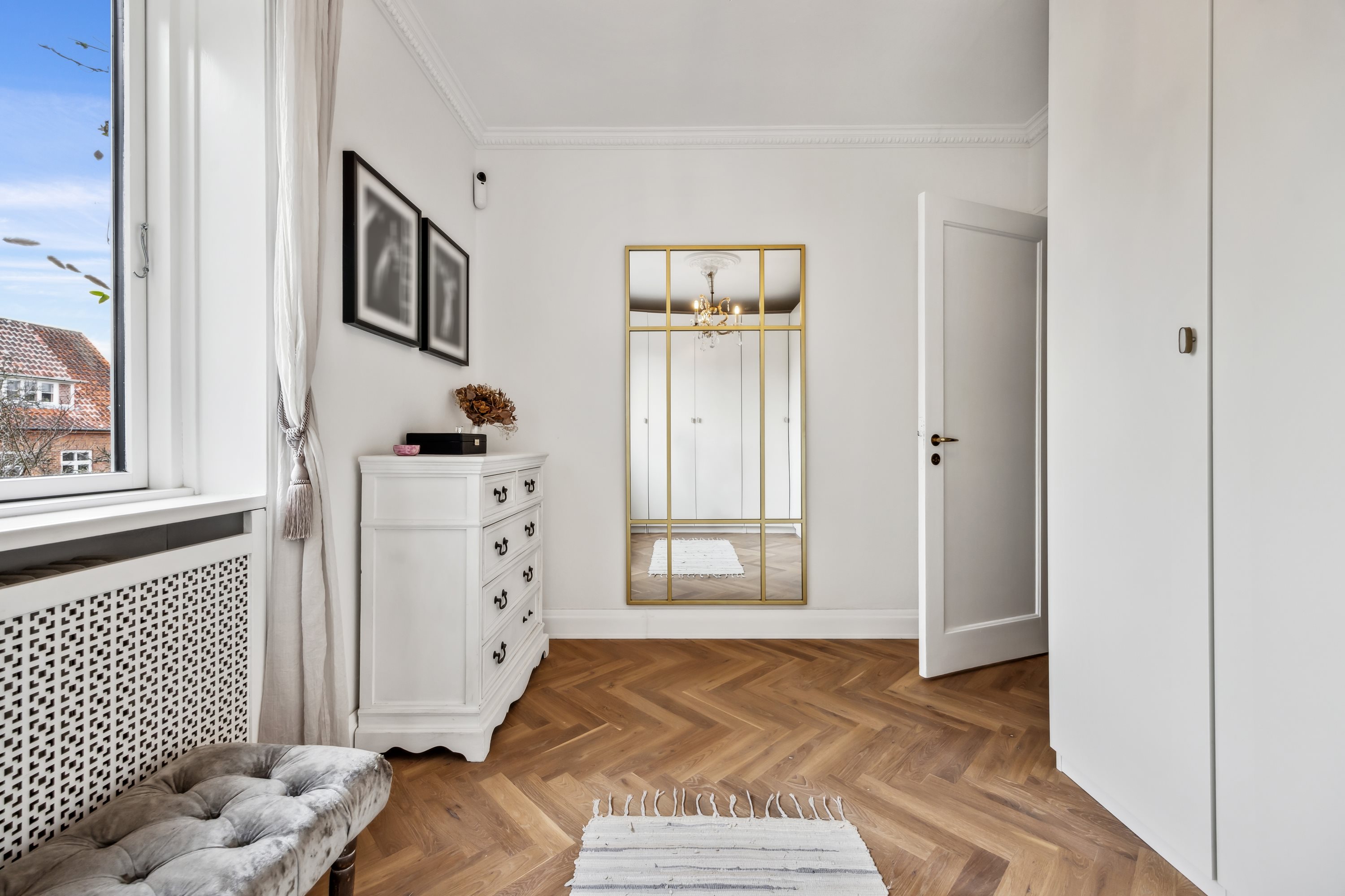 Fremhævet værelse billede i fuldskærmstilstand. Billede af Erichsensvej 8, st.., 2820 Gentofte