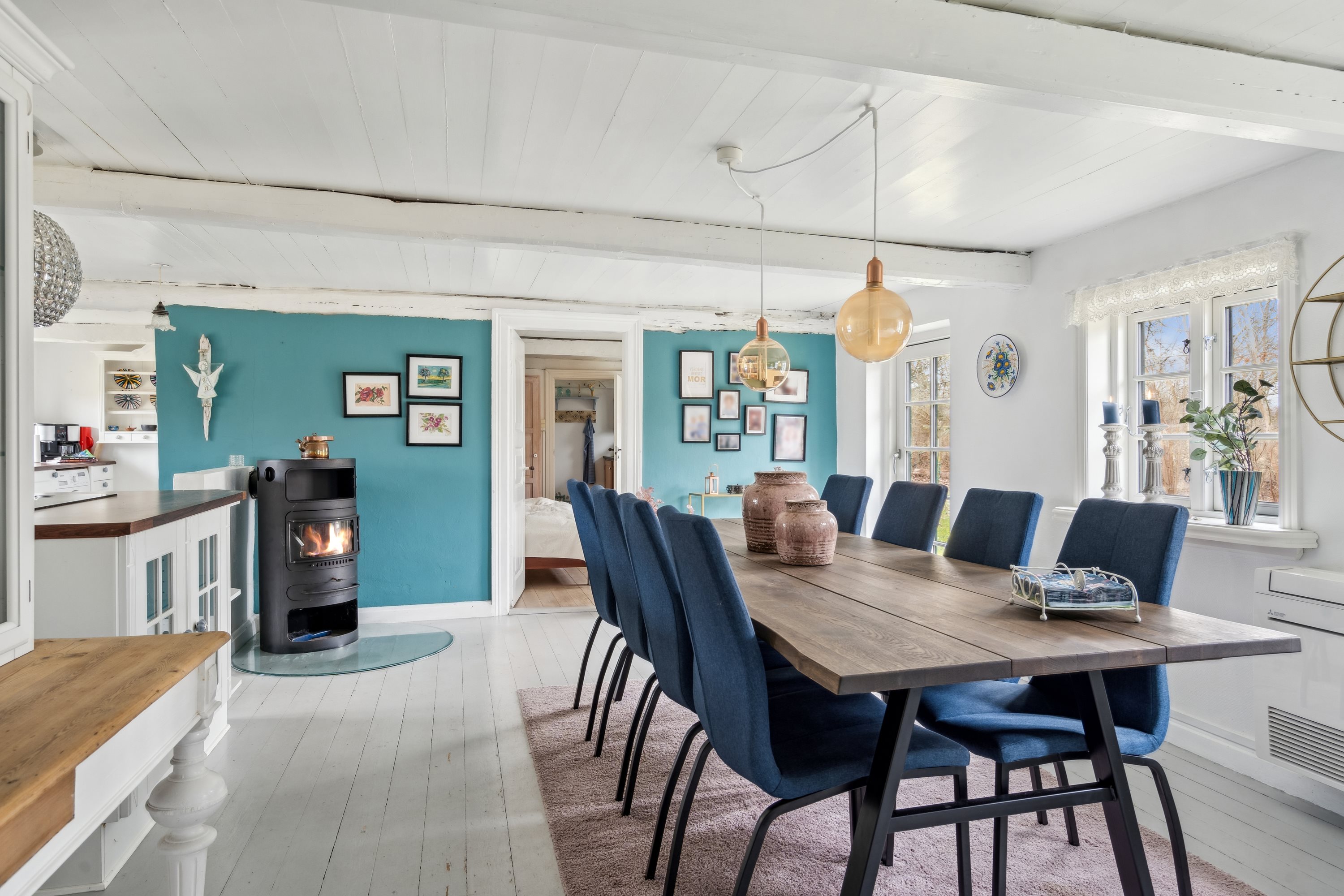 Fremhævet stue billede i fuldskærmstilstand. Billede af Agersigen 22, Vesterø Havn, 9940 Læsø