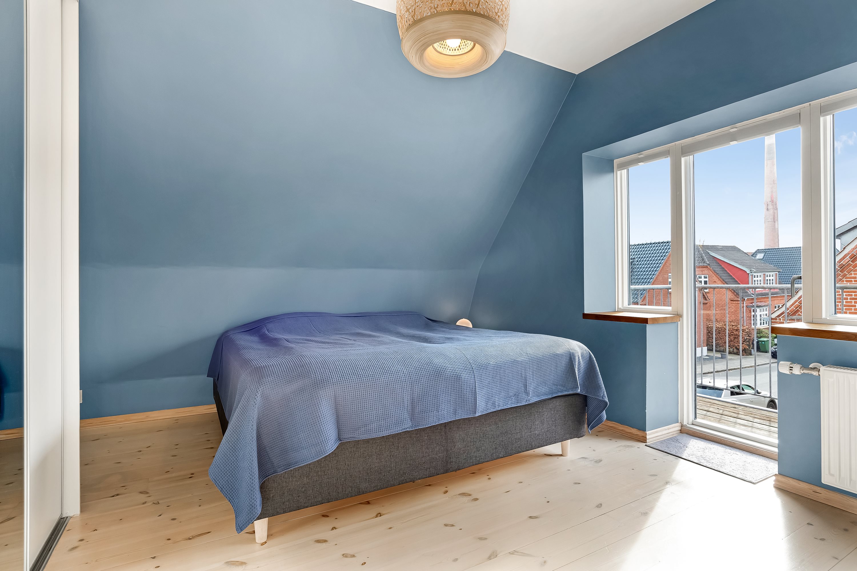 Fremhævet soveværelse billede i fuldskærmstilstand. Billede af Åglimt 12, 7500 Holstebro