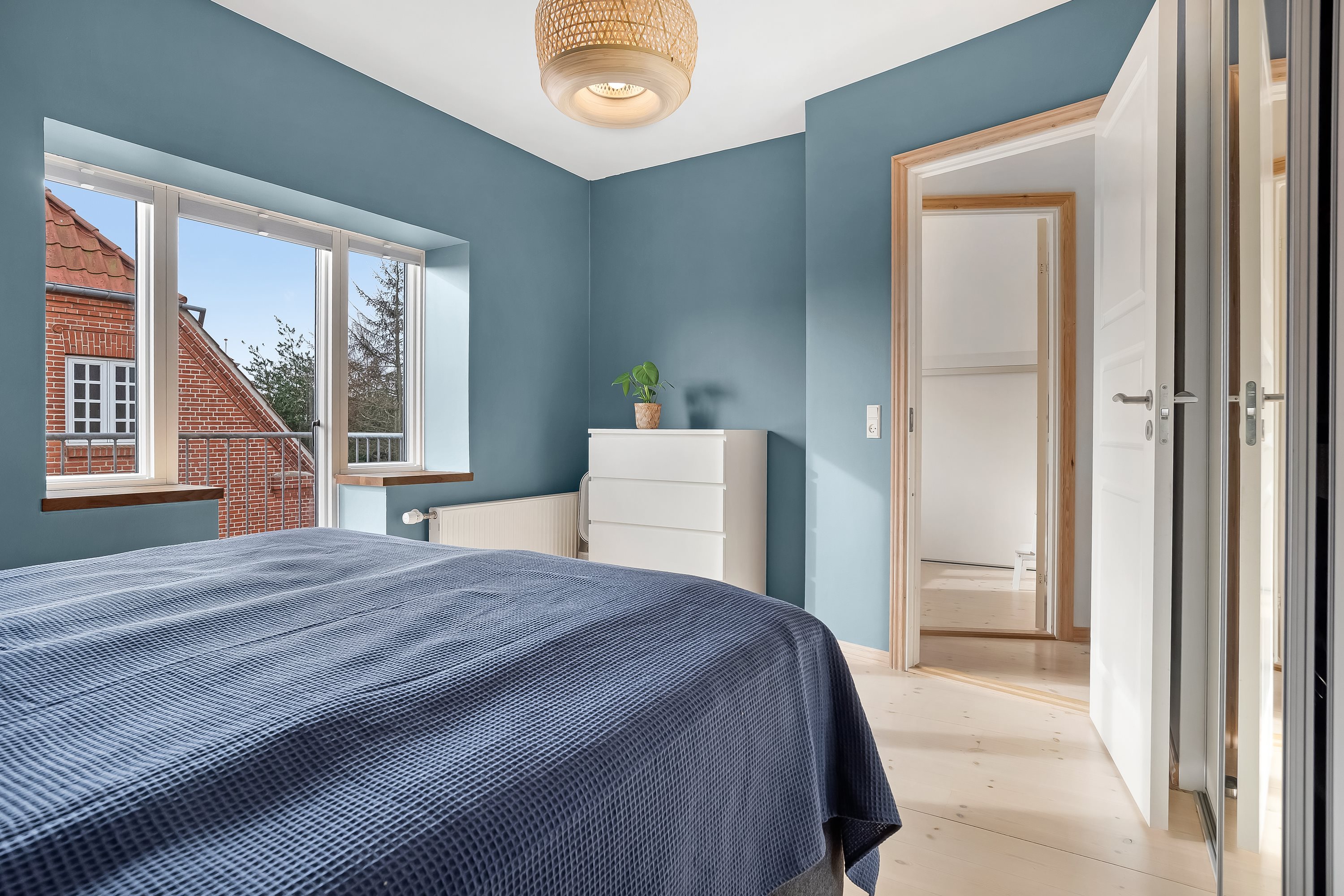 Fremhævet soveværelse billede i fuldskærmstilstand. Billede af Åglimt 12, 7500 Holstebro