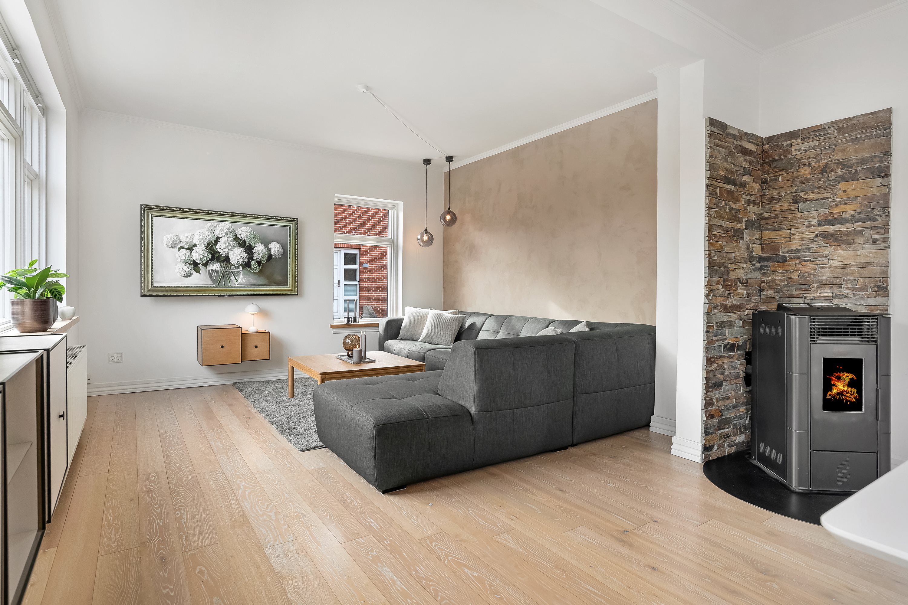 Fremhævet stue billede i fuldskærmstilstand. Billede af Åglimt 12, 7500 Holstebro