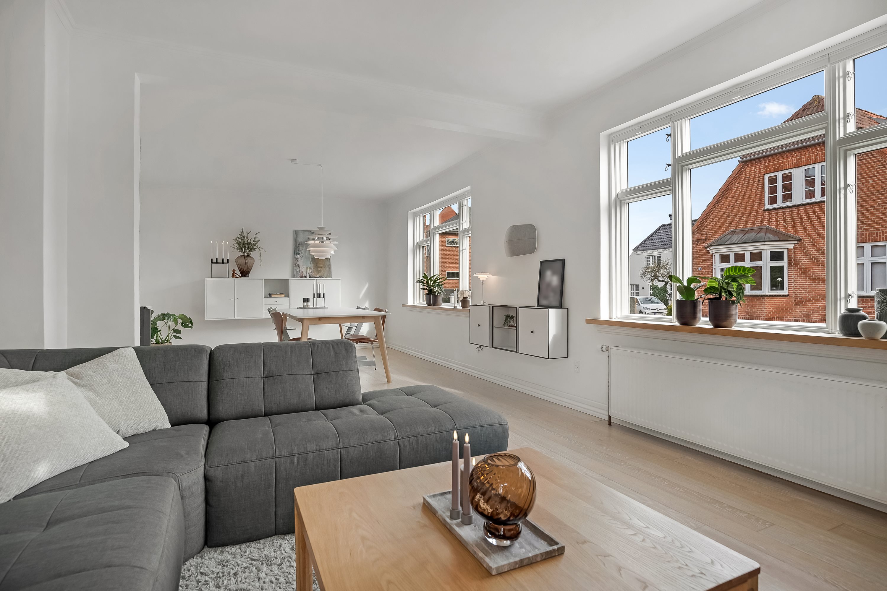 Fremhævet stue billede i fuldskærmstilstand. Billede af Åglimt 12, 7500 Holstebro