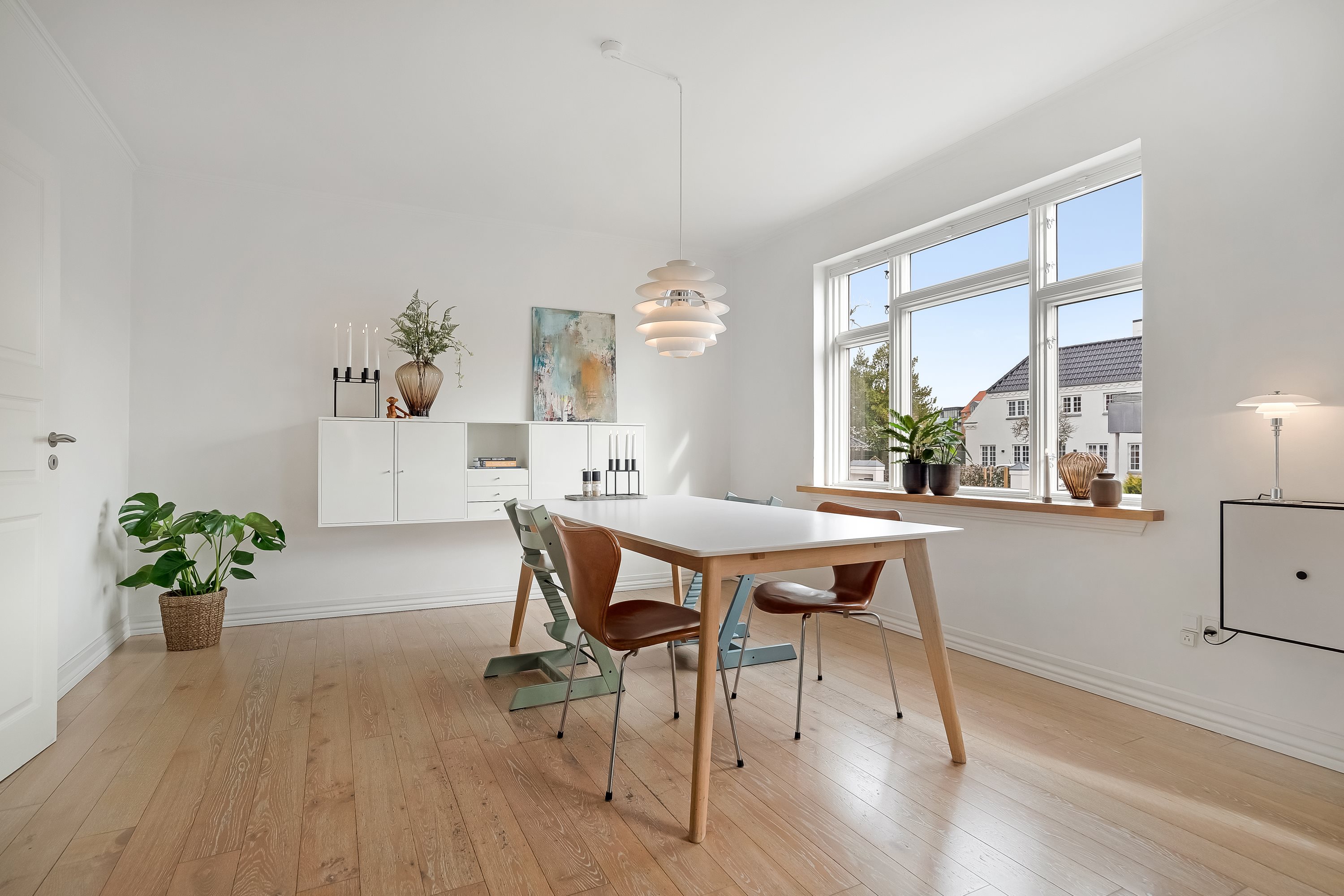 Fremhævet stue billede i fuldskærmstilstand. Billede af Åglimt 12, 7500 Holstebro