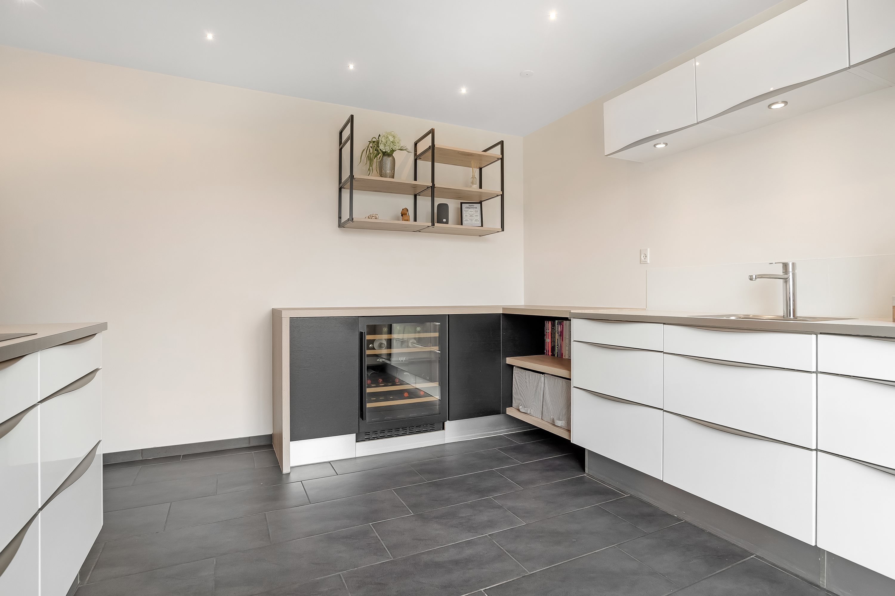 Fremhævet køkken billede i fuldskærmstilstand. Billede af Åglimt 12, 7500 Holstebro