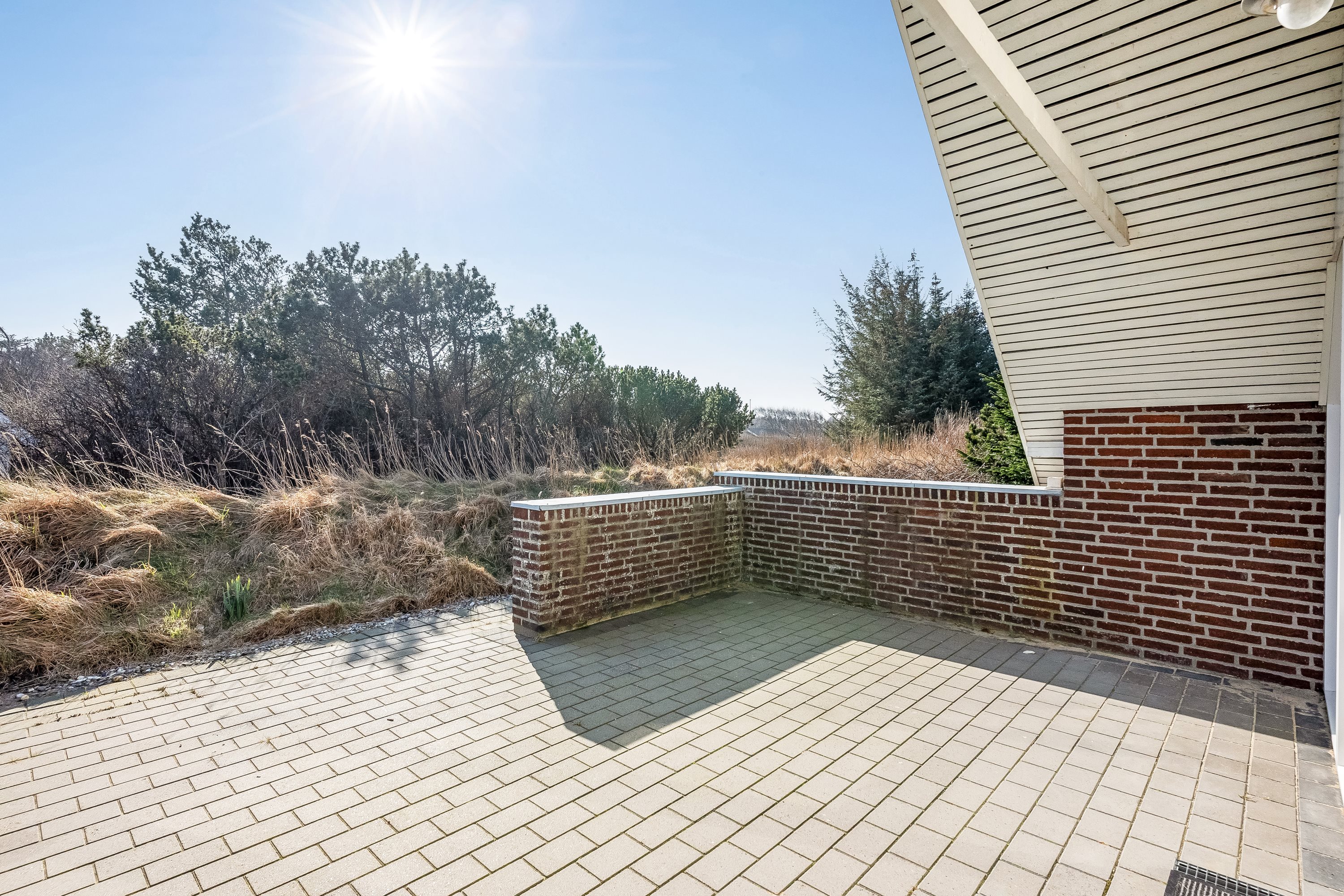 Fremhævet terrasse billede i fuldskærmstilstand. Billede af Hjelmevej 5, Søndervig, 6950 Ringkøbing