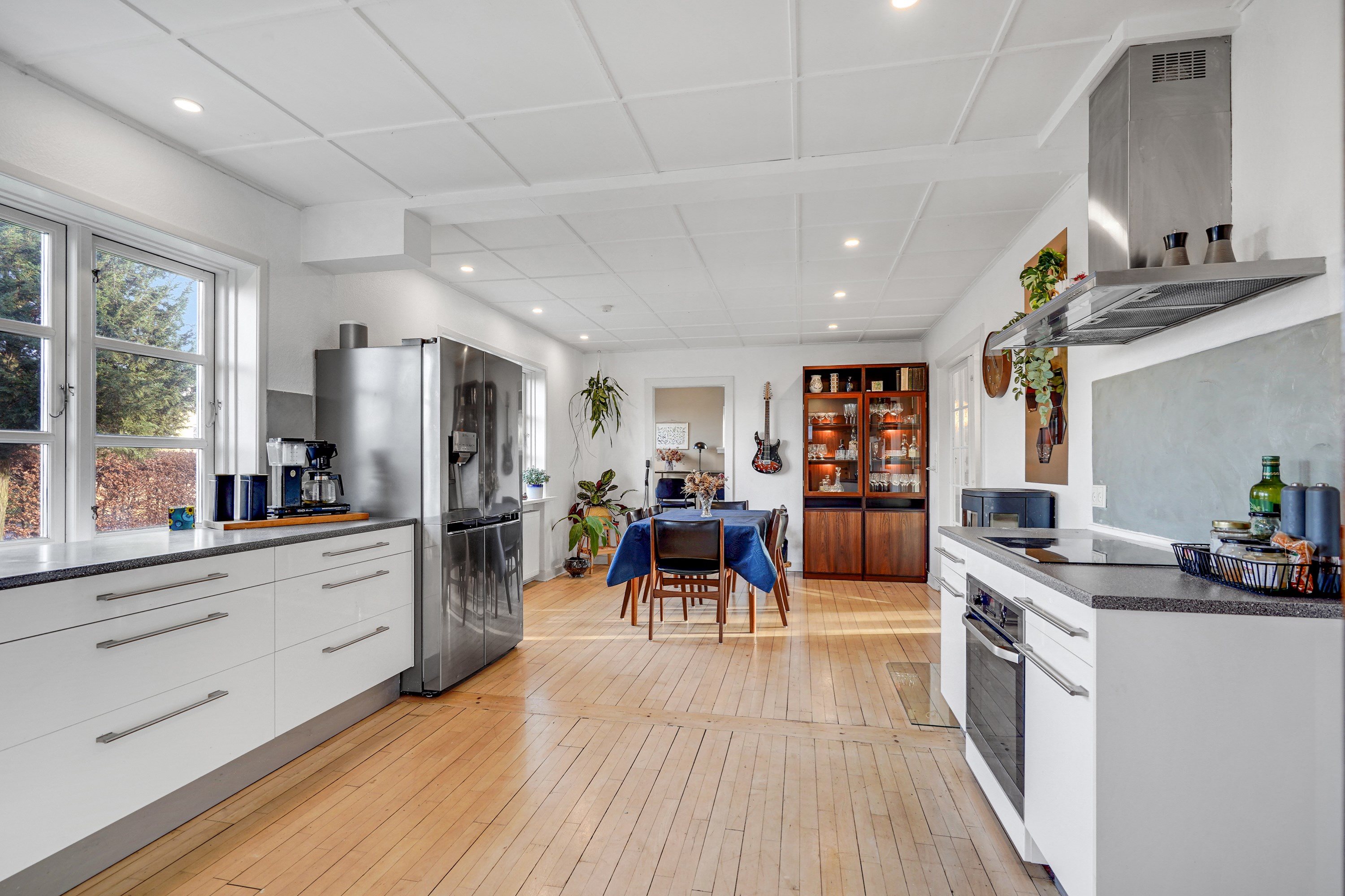 Fremhævet køkken billede i fuldskærmstilstand. Billede af Almstokvej 17, 7190 Billund