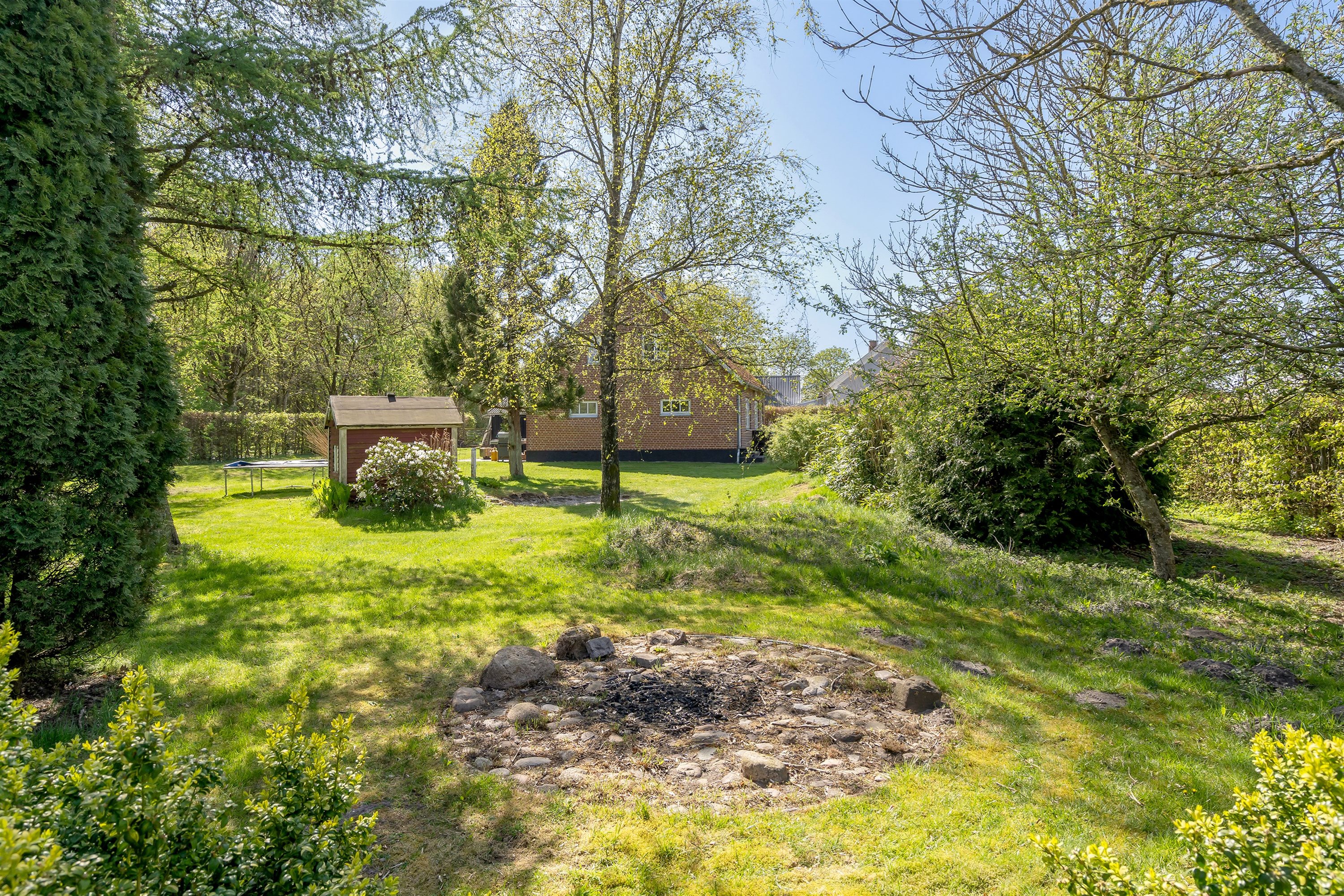 Fremhævet ejendommen billede i fuldskærmstilstand. Billede af Almstokvej 17, 7190 Billund