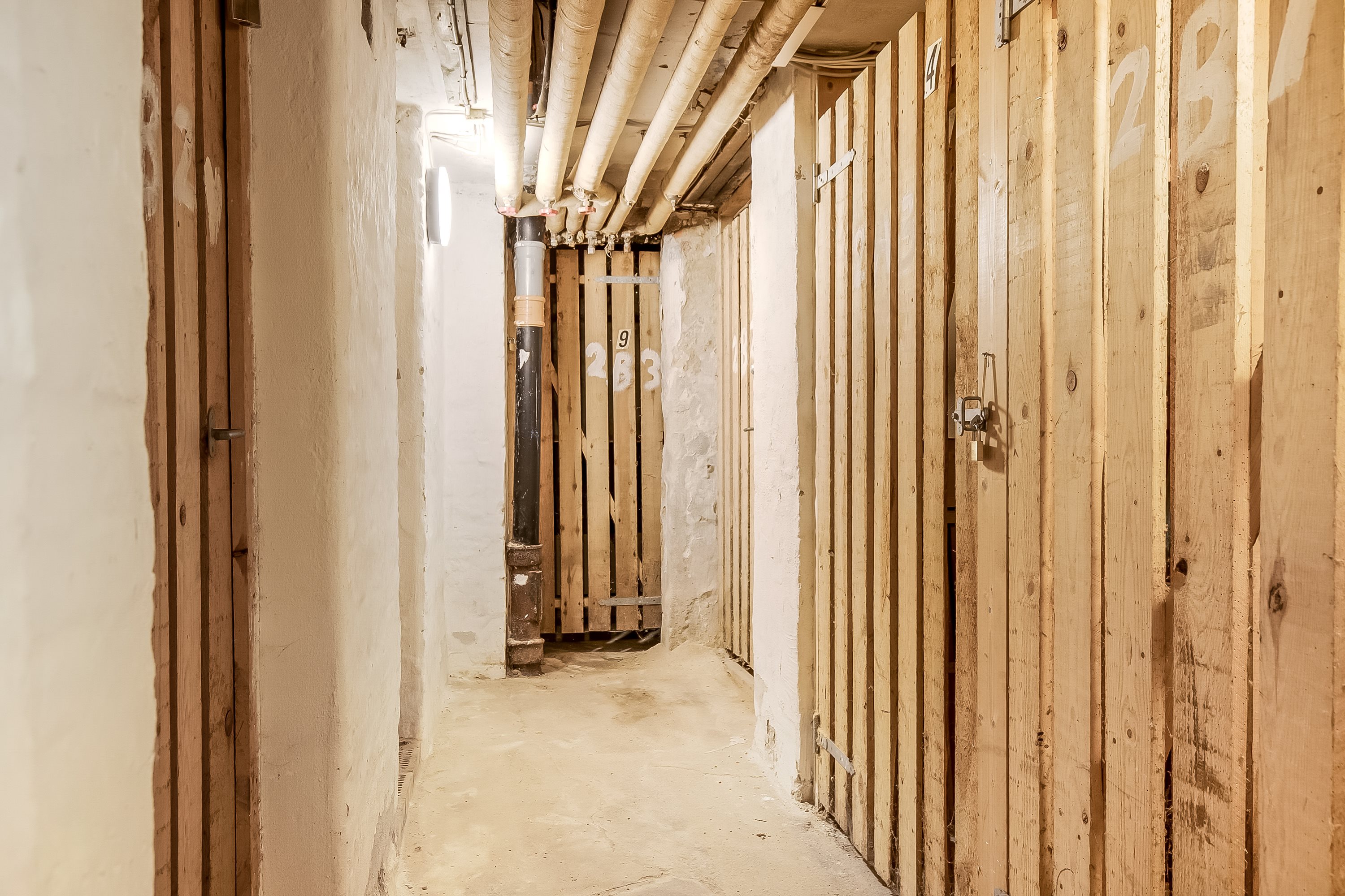 Fremhævet kælder billede i fuldskærmstilstand. Billede af Blæsbjerggade 2A, 3., 6000 Kolding