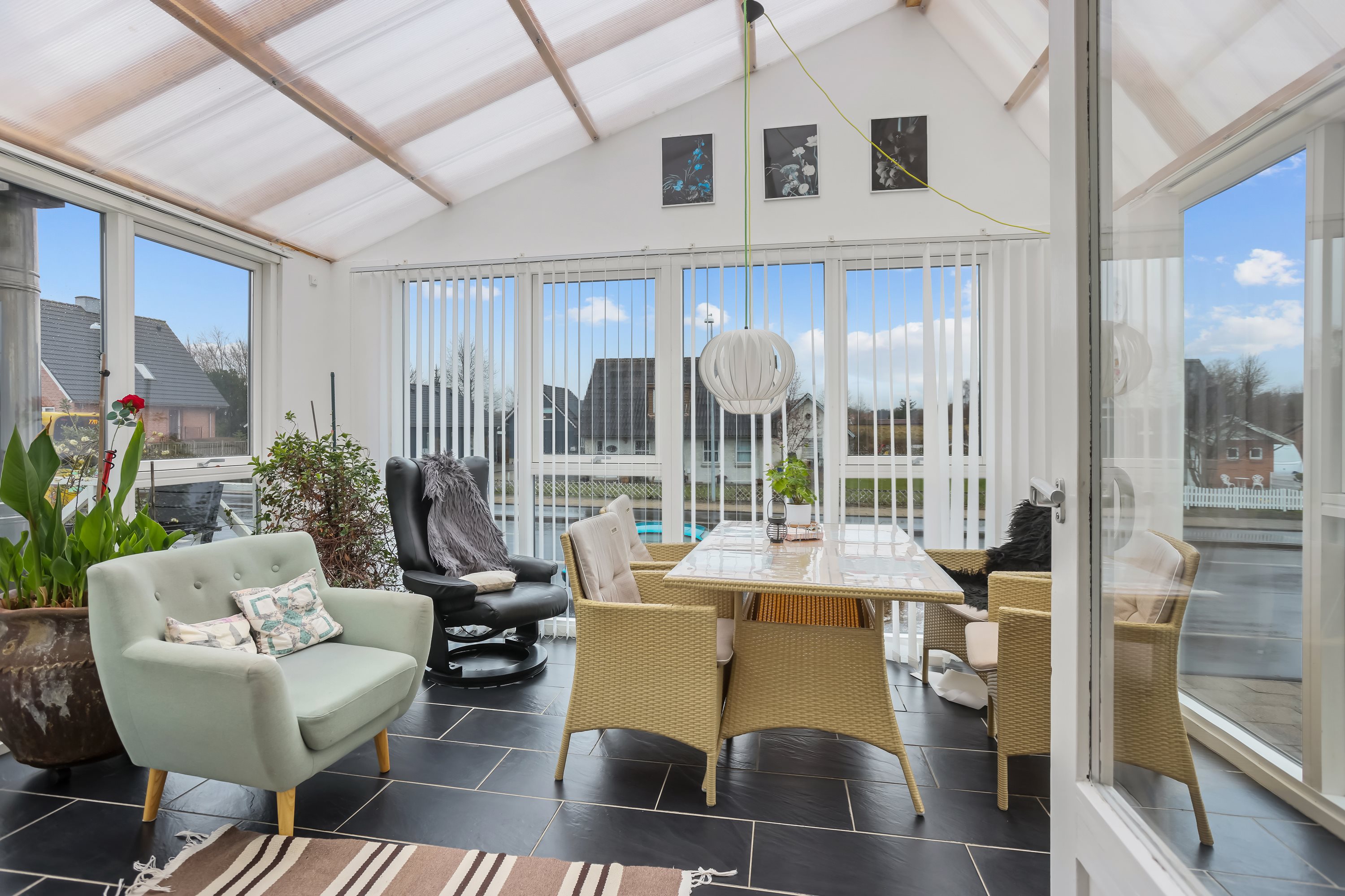 Fremhævet stue billede i fuldskærmstilstand. Billede af Gl. Århusvej 93A, 8800 Viborg