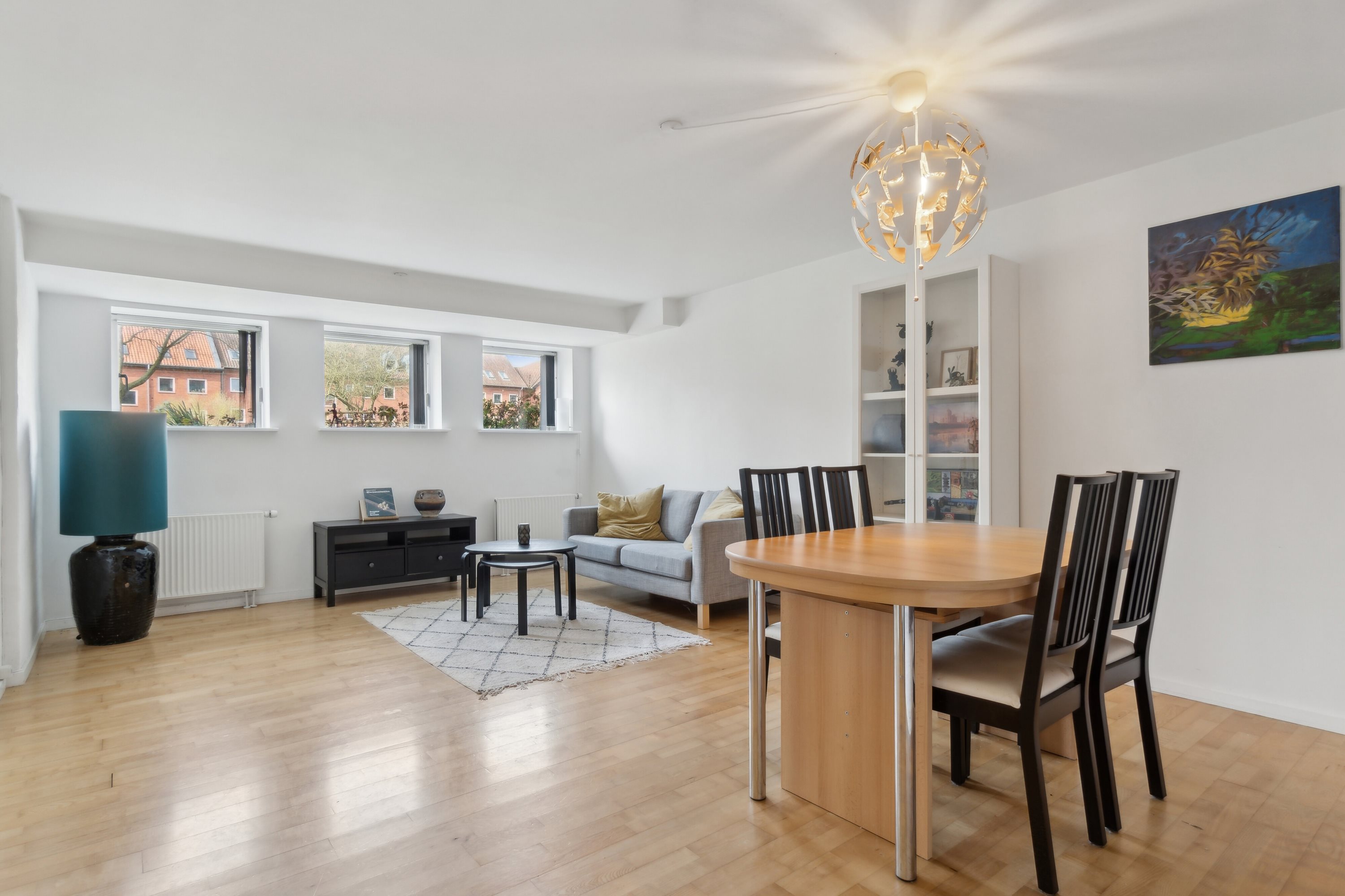 Fremhævet spisestue billede i fuldskærmstilstand. Billede af Langenæs Allé 33, kld.., 8000 Aarhus C