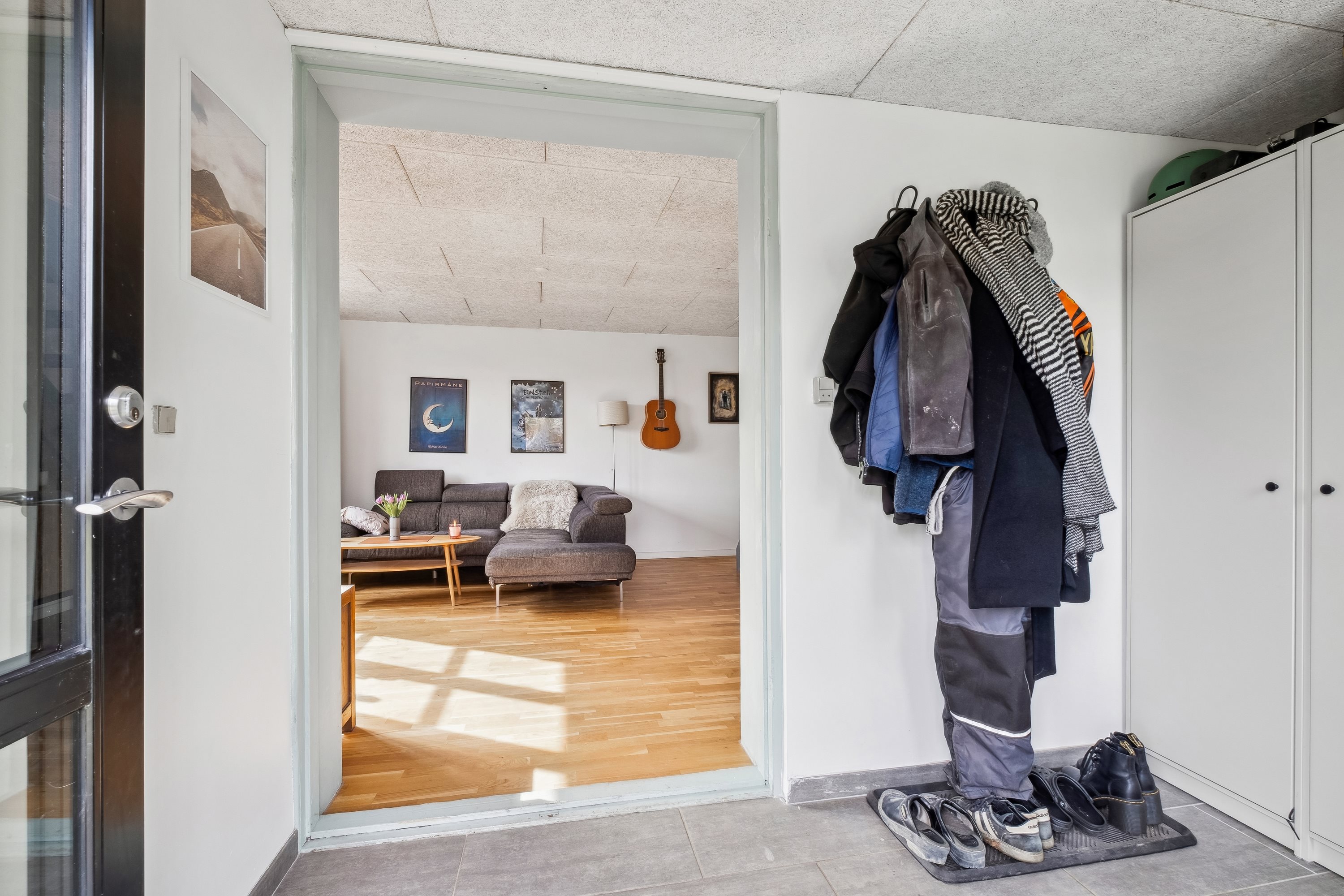 Fremhævet entre billede i fuldskærmstilstand. Billede af Kyradservej 31, Nordlige bydel, 8700 Horsens