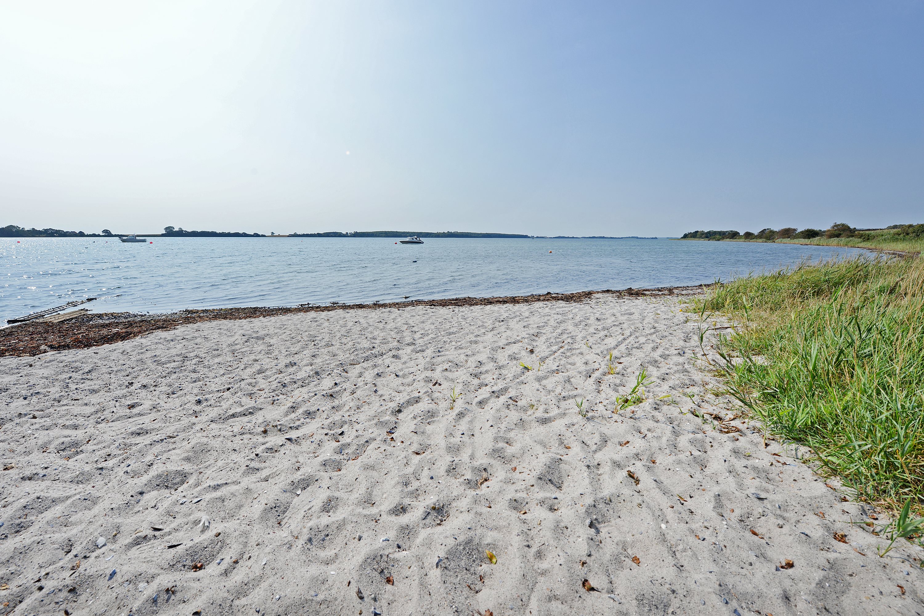 Fremhævet strand billede i fuldskærmstilstand. Billede af Ronæsvej 8, Ronæs, 5580 Nørre Aaby