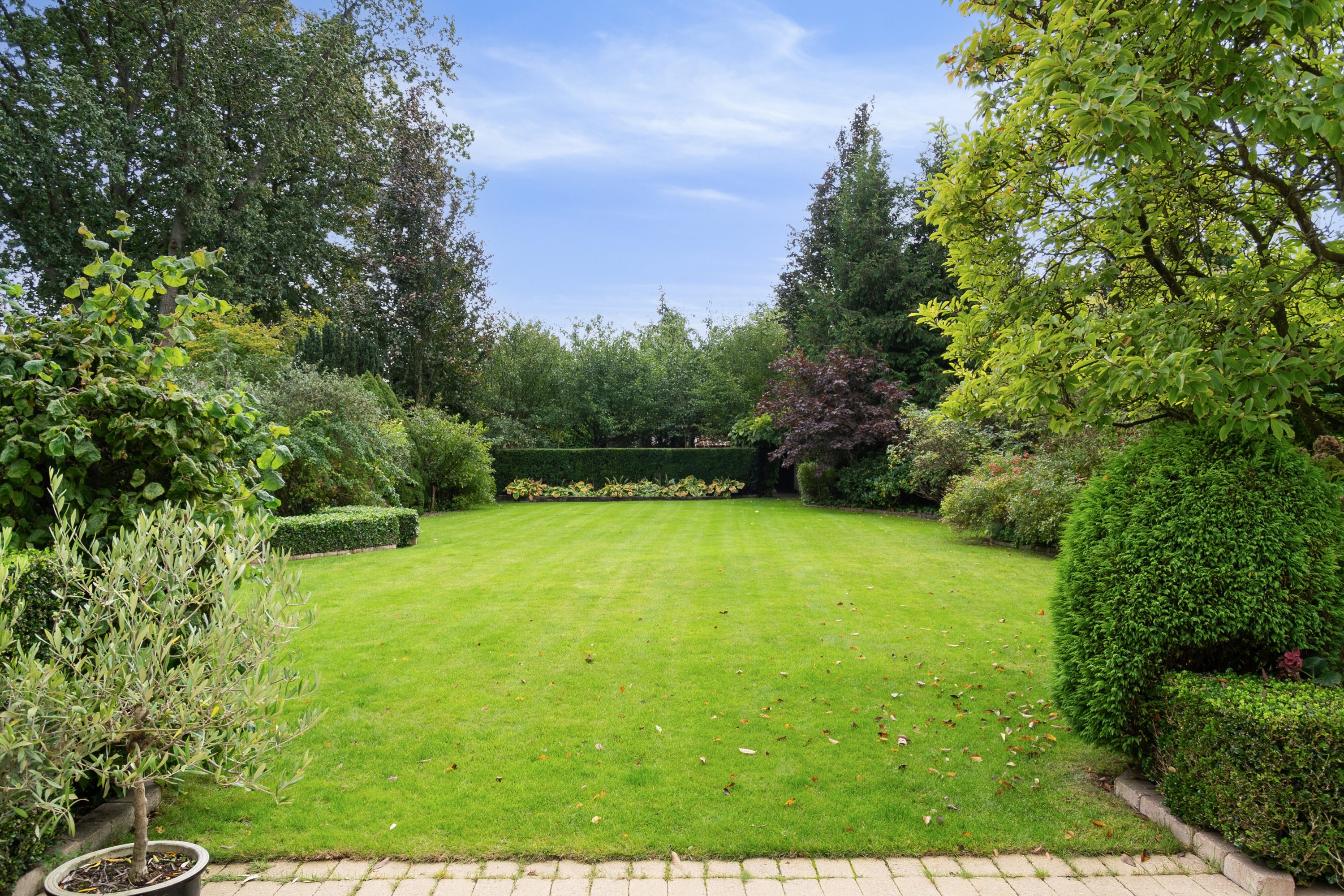 Fremhævet baghave billede i fuldskærmstilstand. Billede af Kong Valdemars Vej 46, Søllerød, 2840 Holte