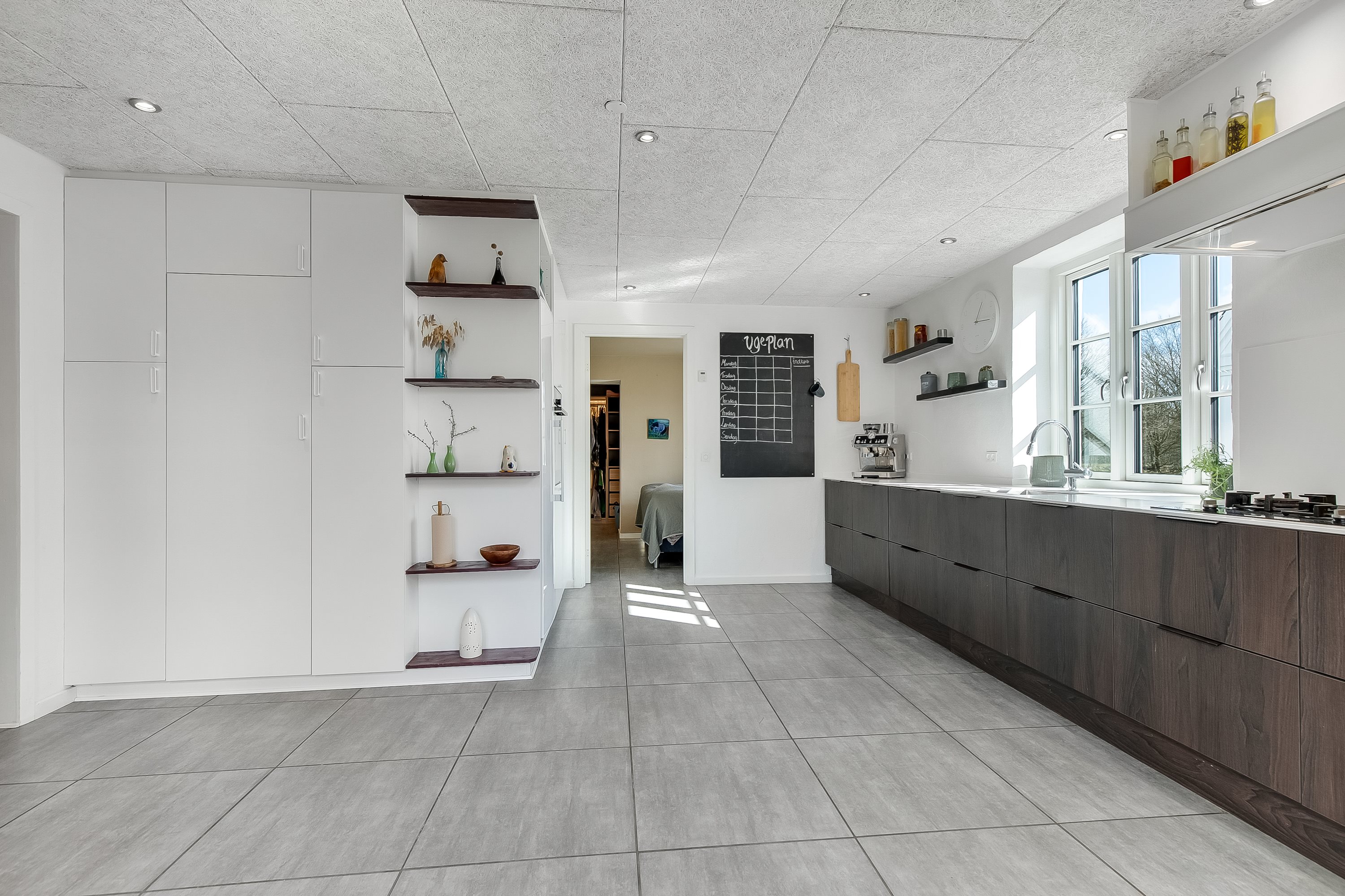 Fremhævet køkken billede i fuldskærmstilstand. Billede af Grønlandsvej 14, 7100 Vejle