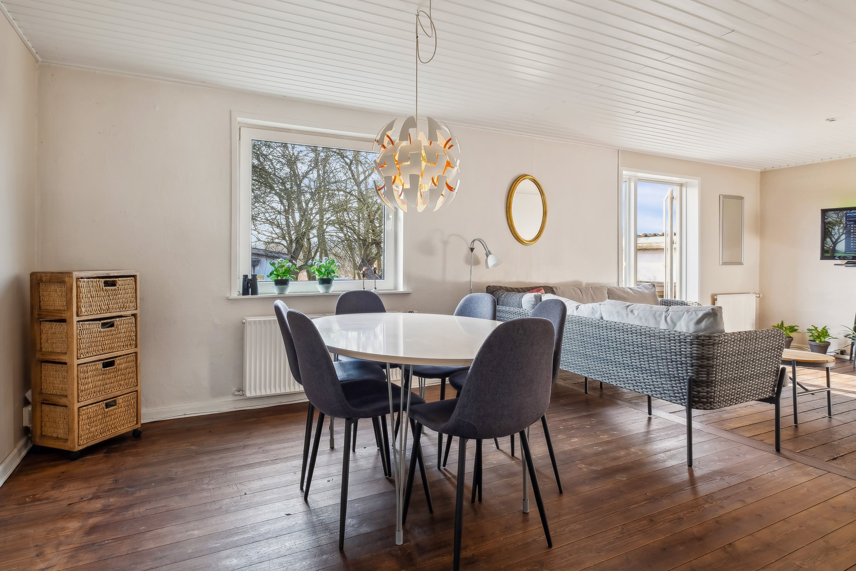 Fremhævet stue billede i fuldskærmstilstand. Billede af Egebjergvej 25, 8700 Horsens