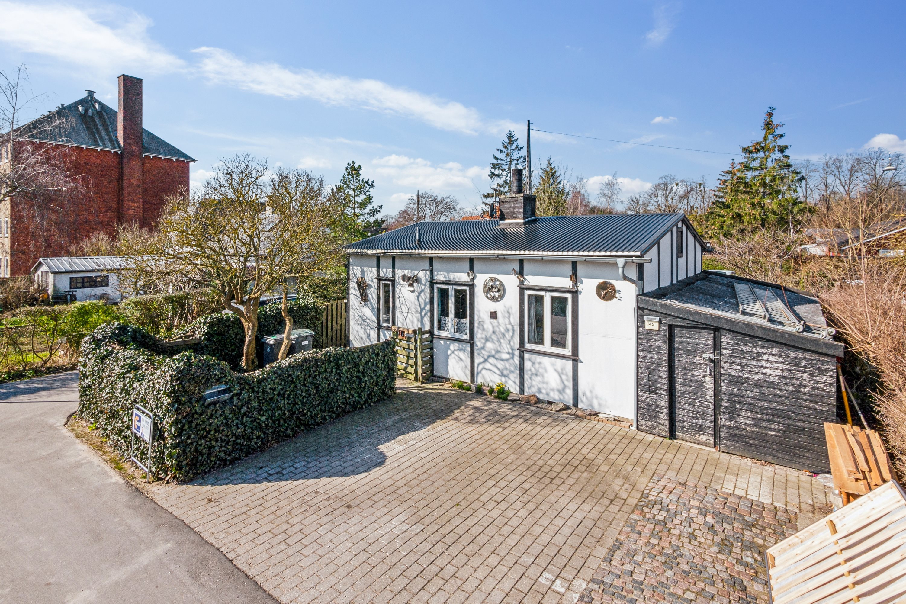 Villa: Ejendom 1 på Hf. Birkevang 145, 2700 Brønshøj