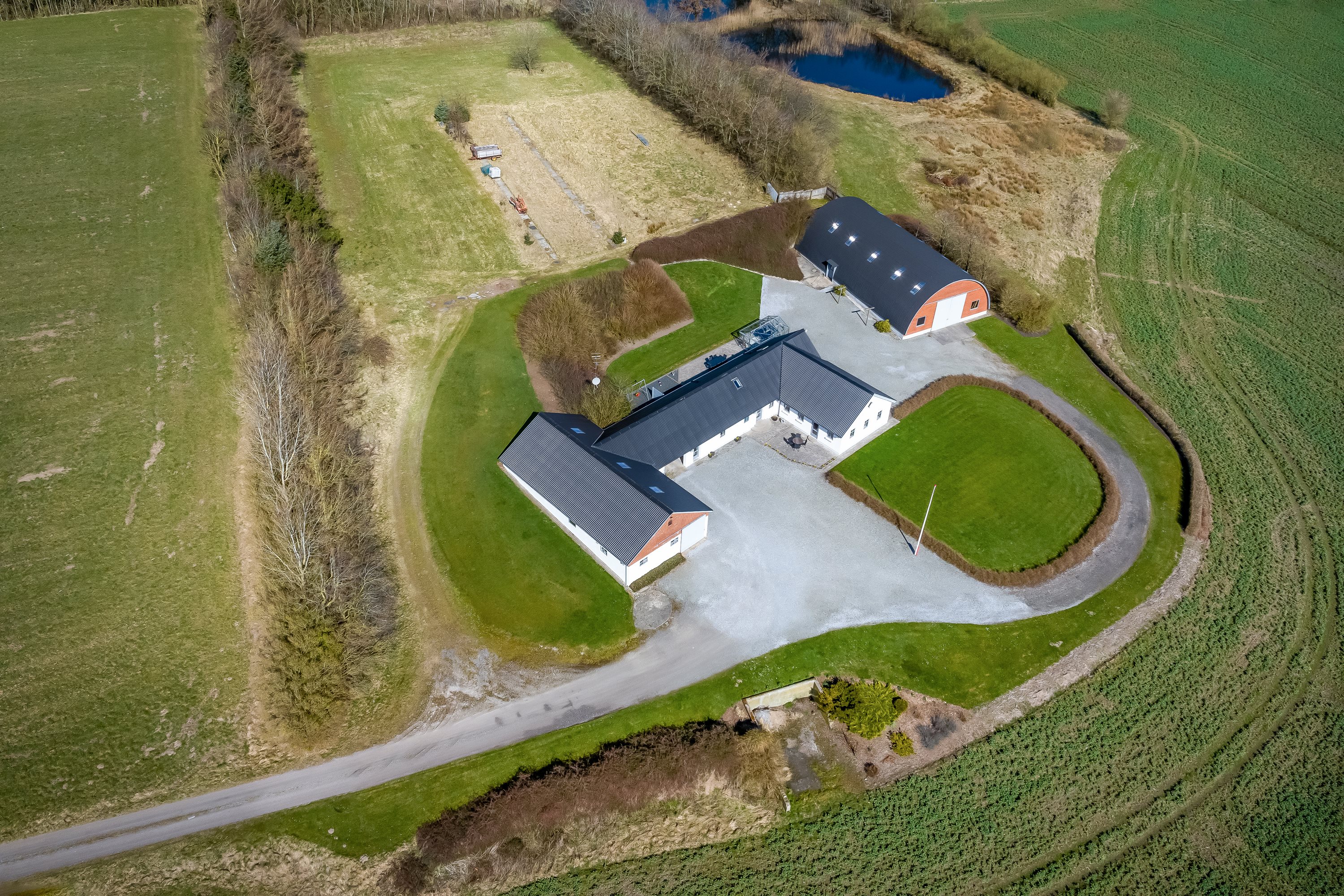 Fremhævet  billede i fuldskærmstilstand. Billede af Trangetvej 161, 9830 Tårs