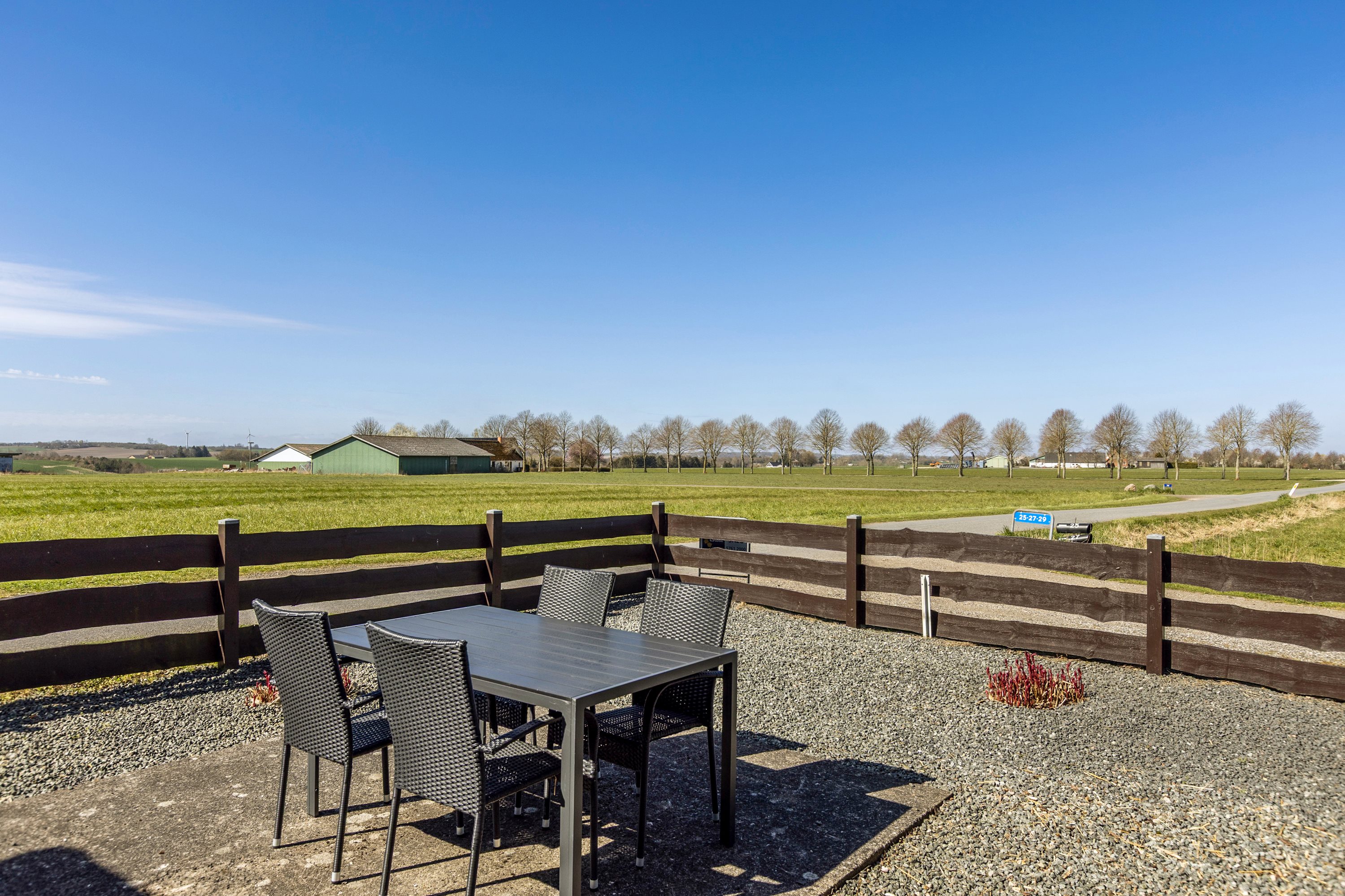 Fremhævet terrasse billede i fuldskærmstilstand. Billede af Skovmarksvej 29, Vetterslev, 4100 Ringsted