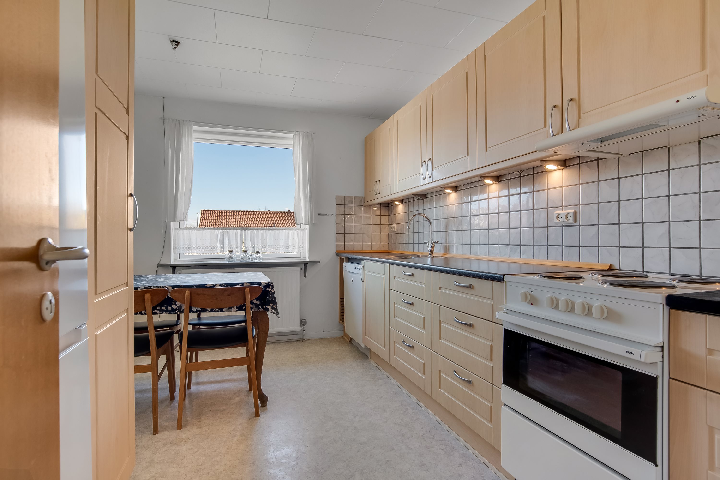 Fremhævet køkken billede i fuldskærmstilstand. Billede af Nørlundvej 19, 7500 Holstebro