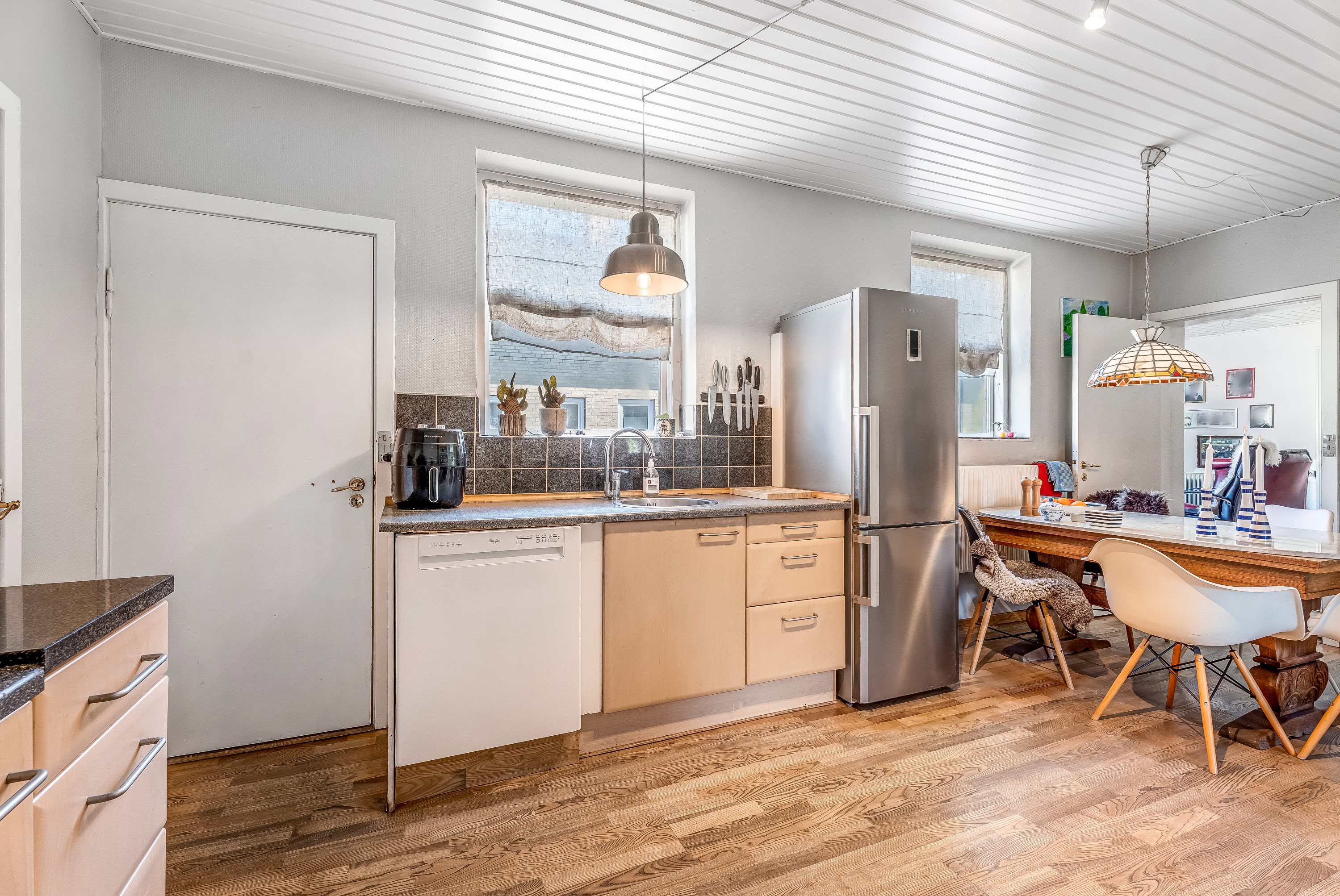 Fremhævet køkken billede i fuldskærmstilstand. Billede af Abedvej 17, 4920 Søllested