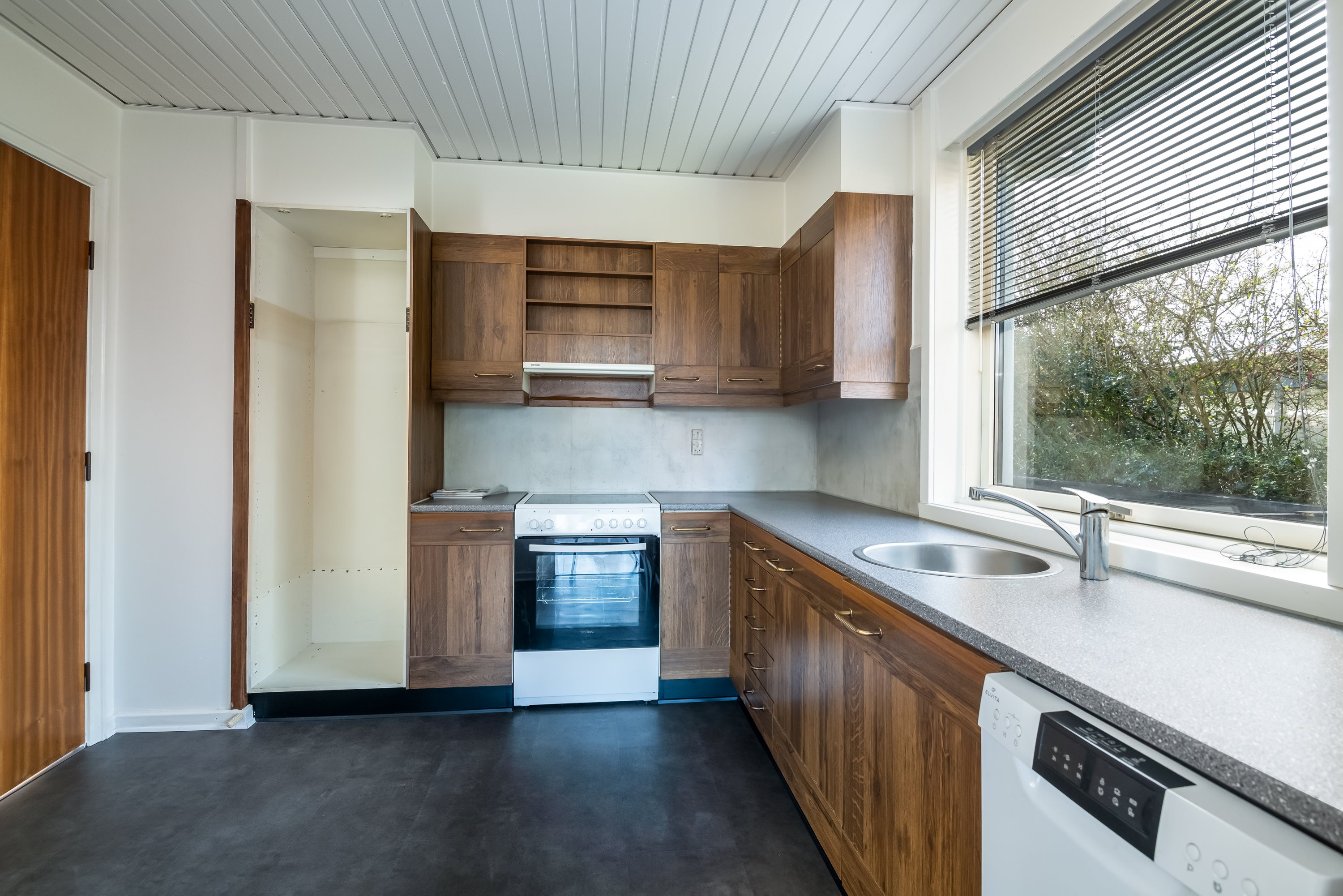 Fremhævet  billede i fuldskærmstilstand. Billede af Skråningen 2, 9830 Tårs