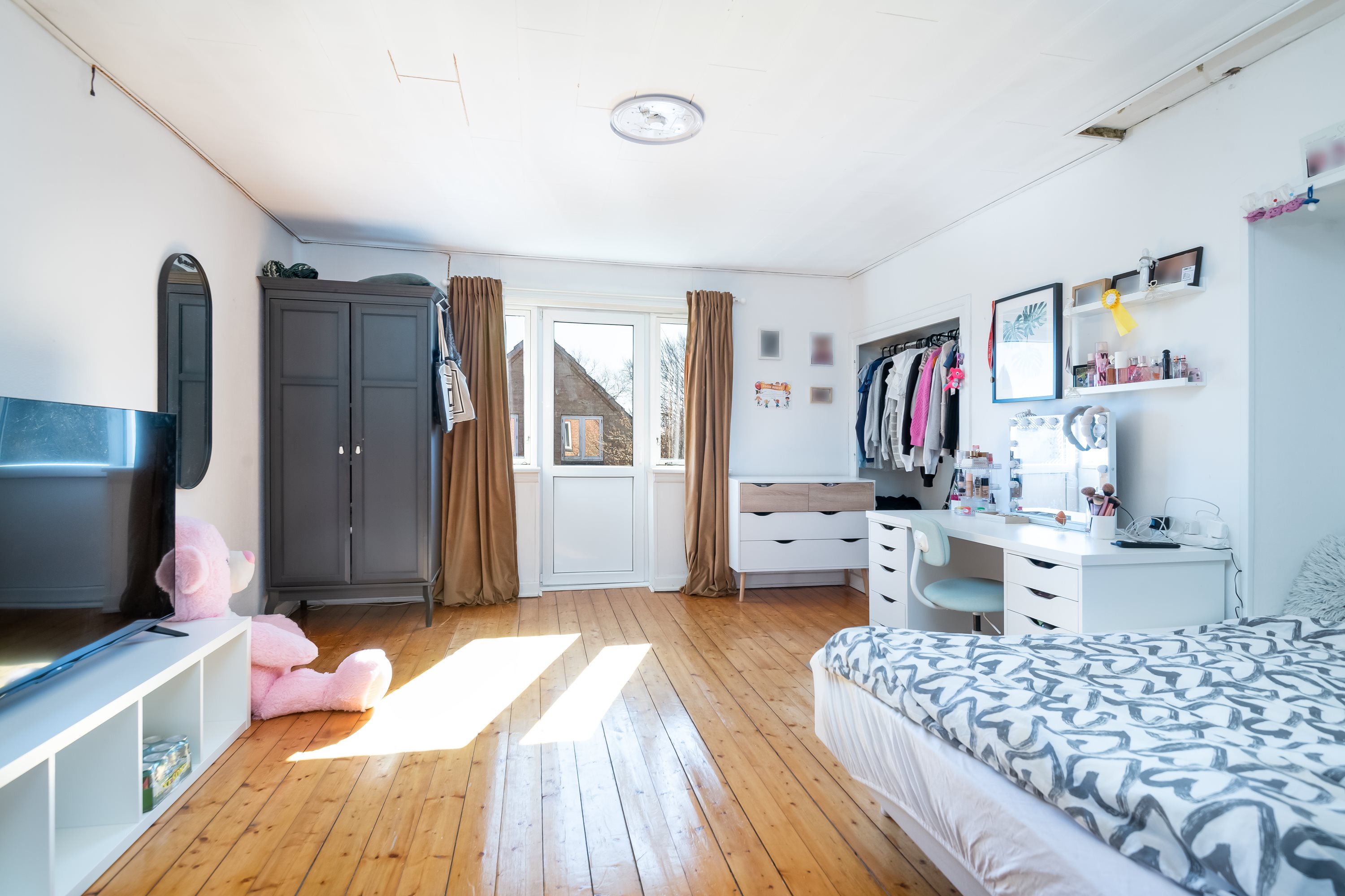 Fremhævet  billede i fuldskærmstilstand. Billede af Hovedgaden 63, Poulstrup, 9760 Vrå