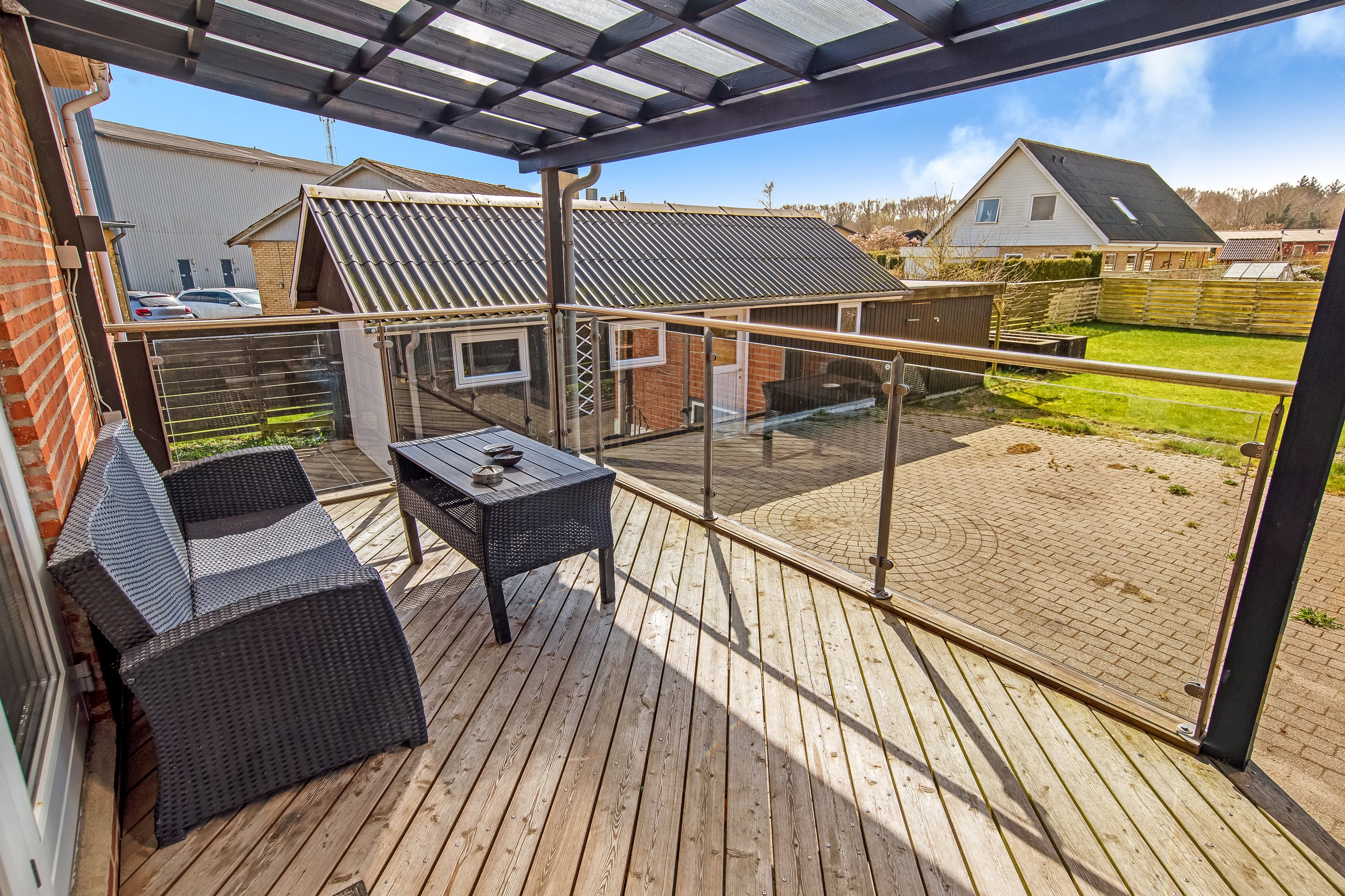 Fremhævet terrasse billede i fuldskærmstilstand. Billede af Ryesvej 26, 7500 Holstebro