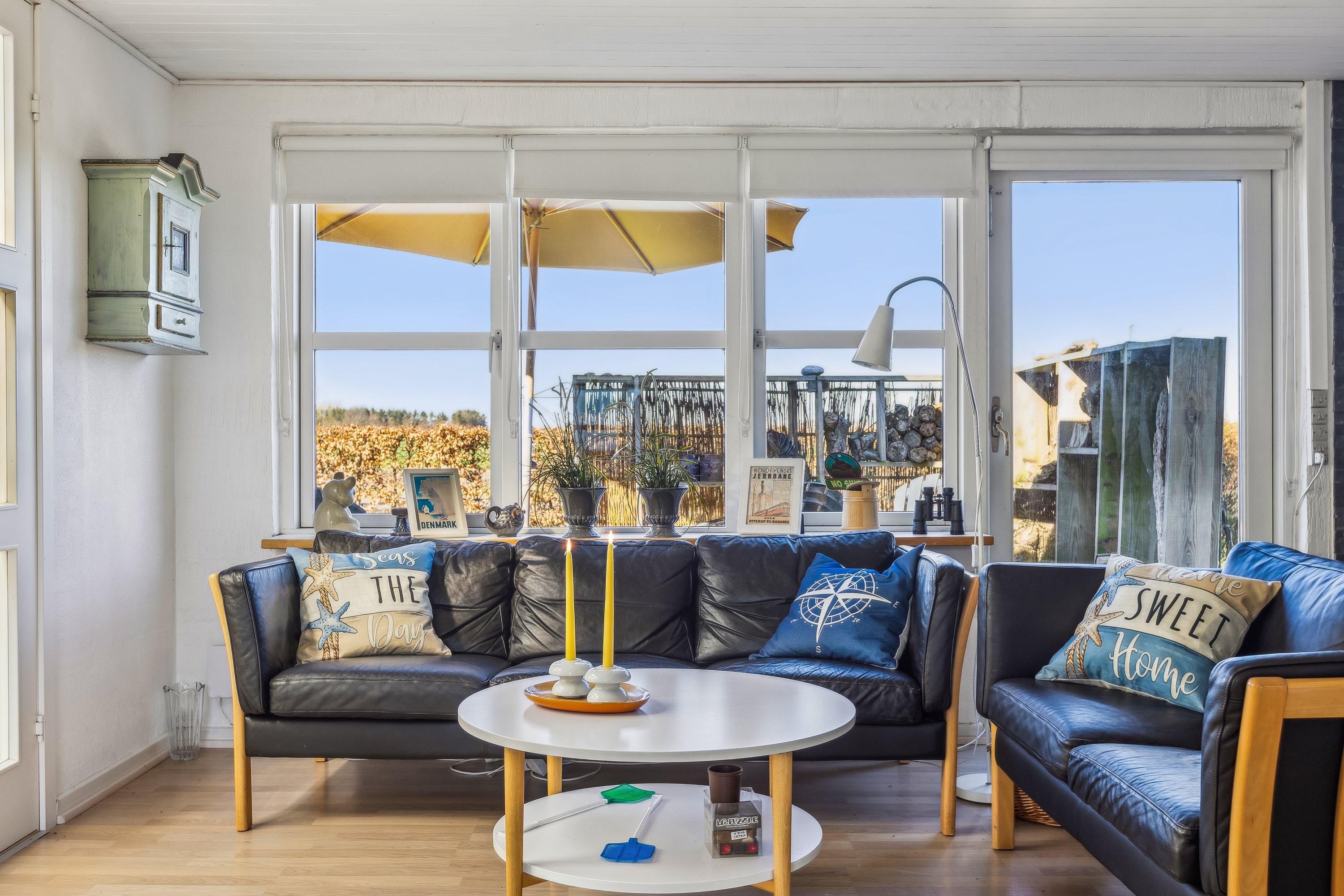 Fremhævet stue billede i fuldskærmstilstand. Billede af Rønnevænget 15, Tørresø Strand, 5450 Otterup