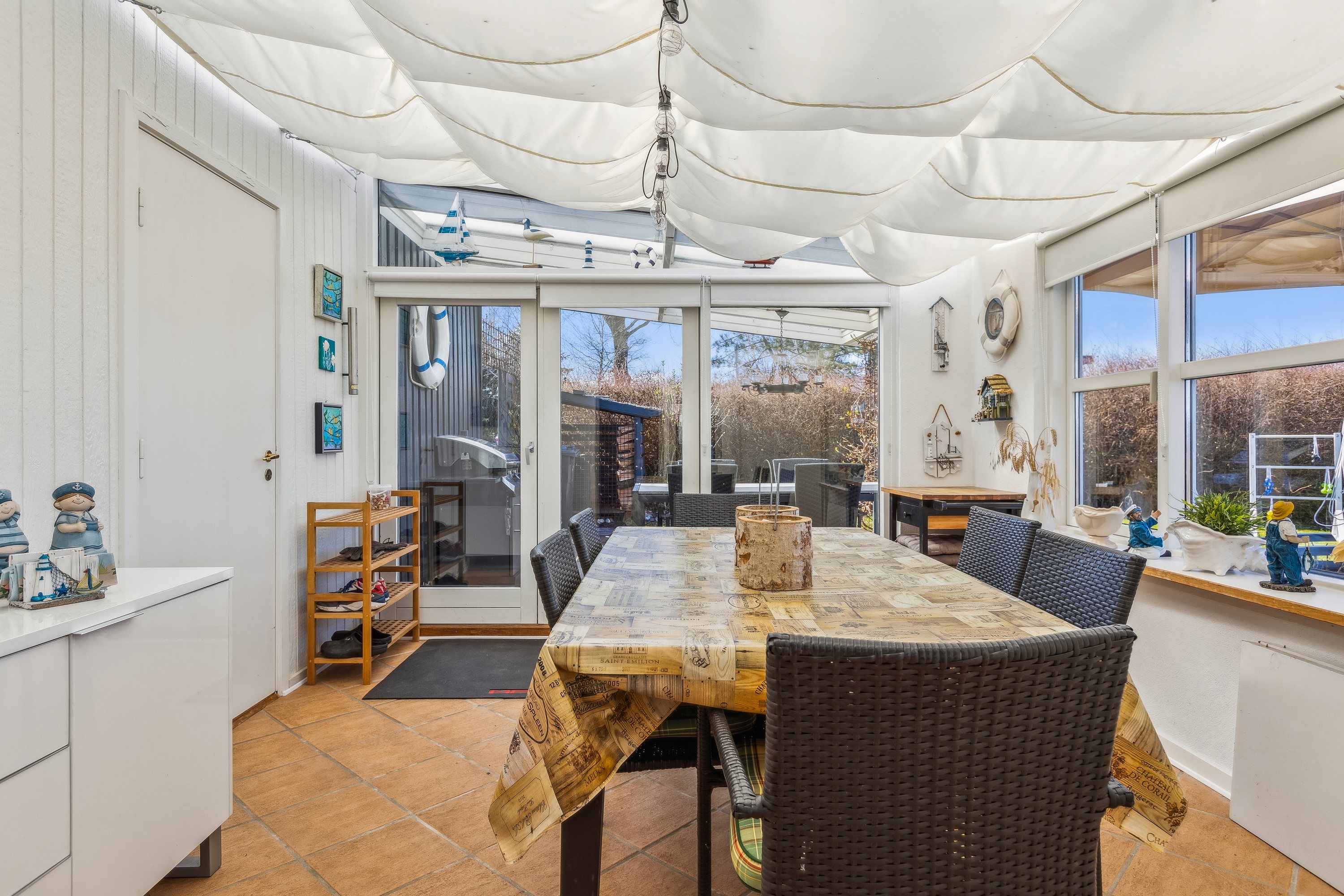 Fremhævet køkken billede i fuldskærmstilstand. Billede af Rønnevænget 15, Tørresø Strand, 5450 Otterup