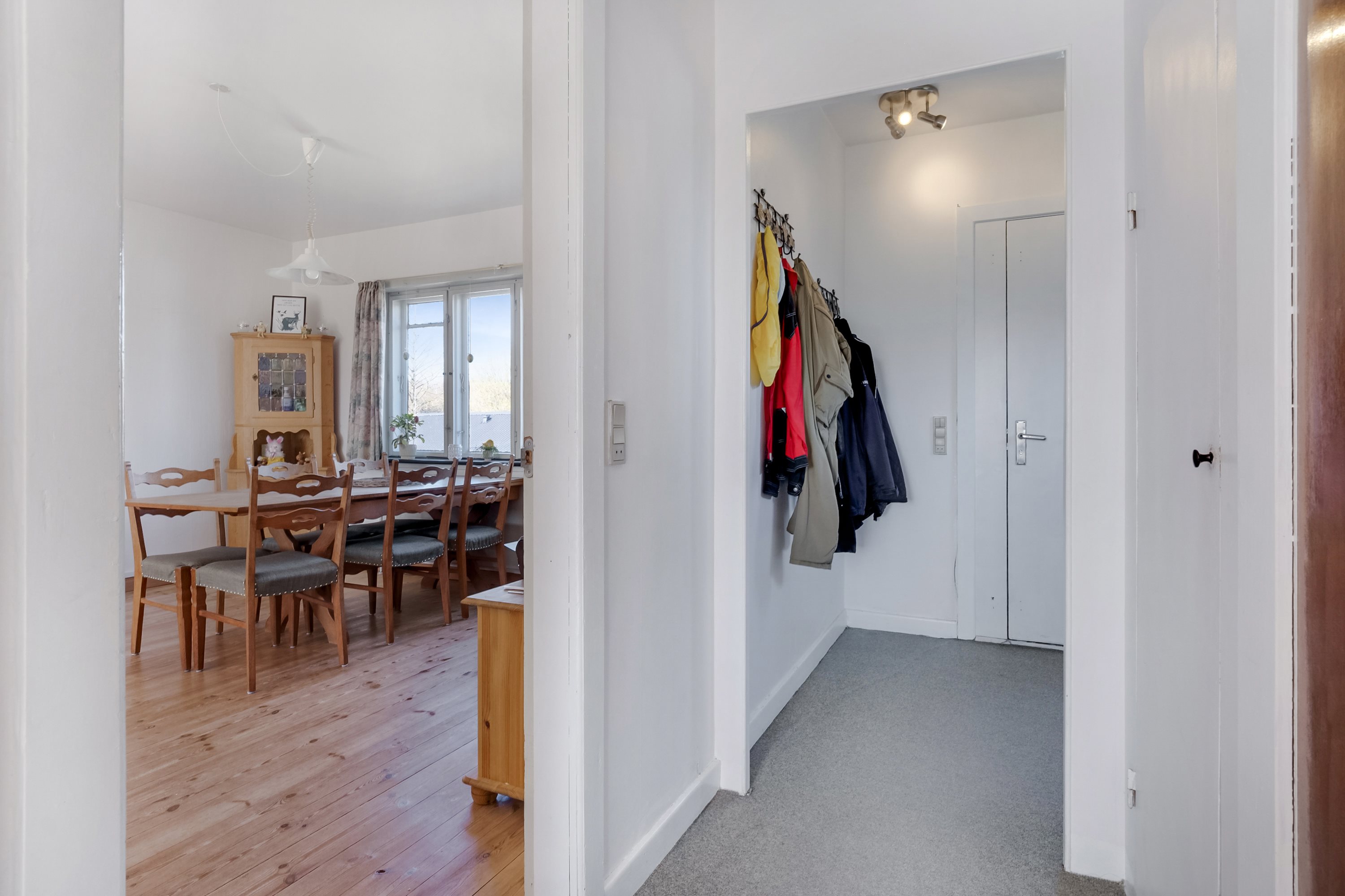 Fremhævet gang billede i fuldskærmstilstand. Billede af Akkerupvej 70, 5683 Haarby