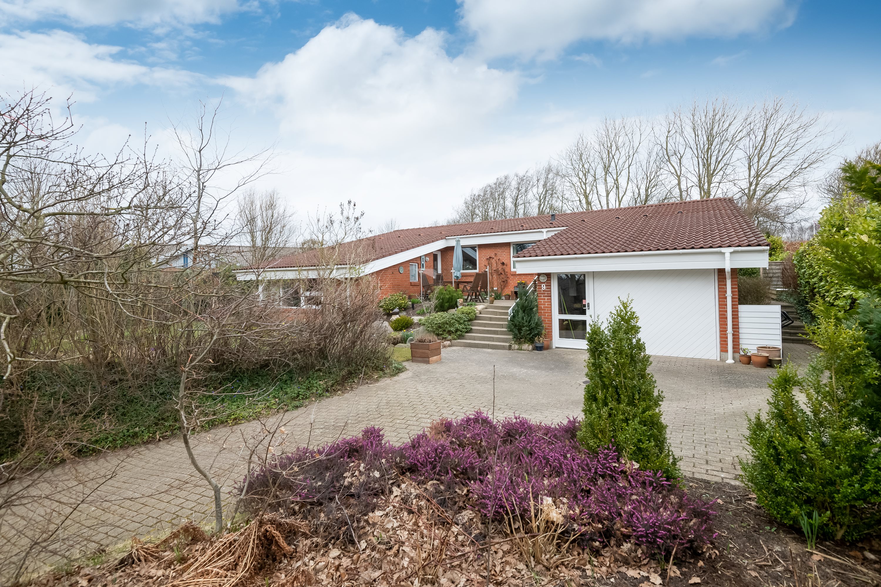 Fremhævet  billede i fuldskærmstilstand. Billede af Nøddely 9, 9830 Tårs