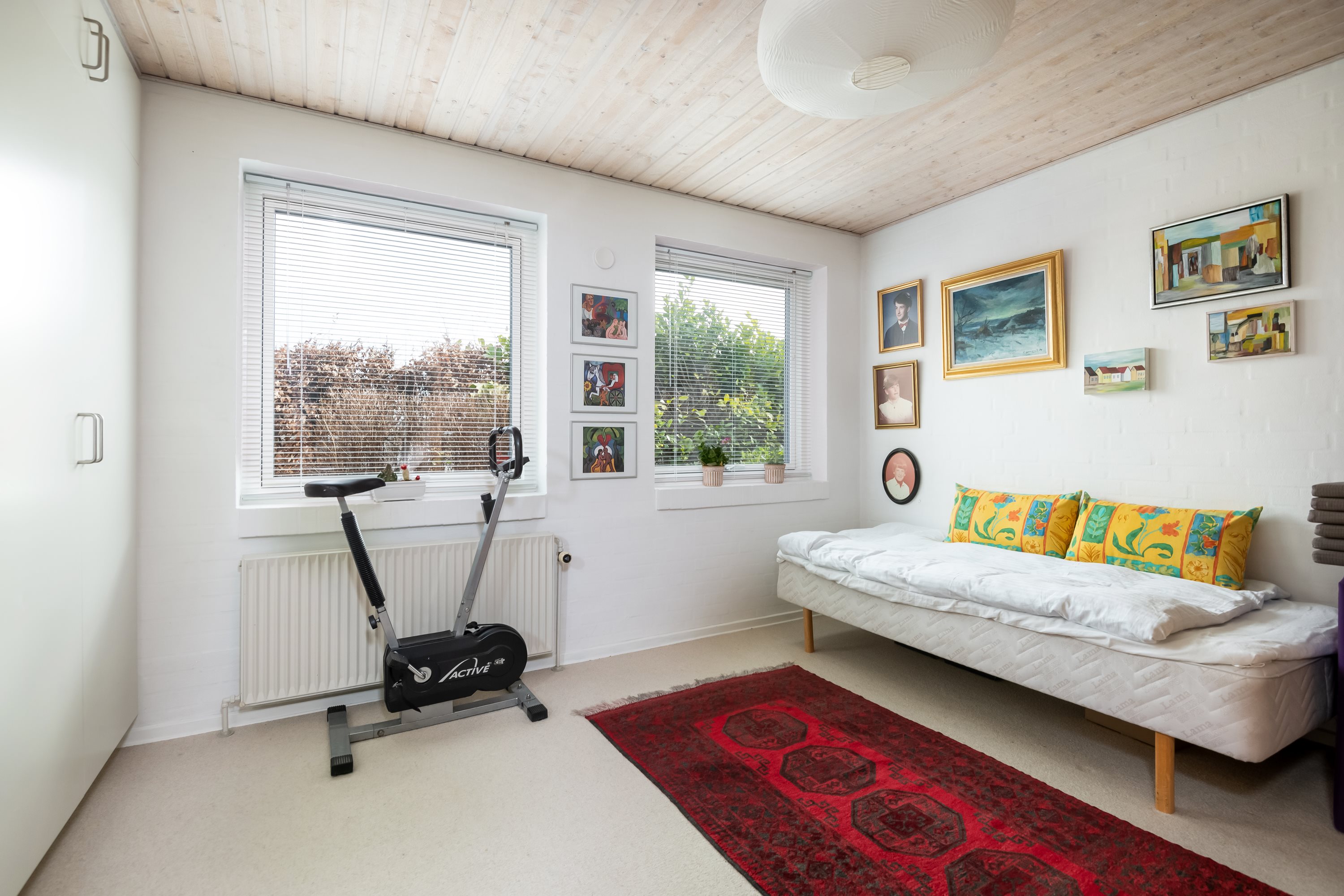 Fremhævet  billede i fuldskærmstilstand. Billede af Nøddely 9, 9830 Tårs