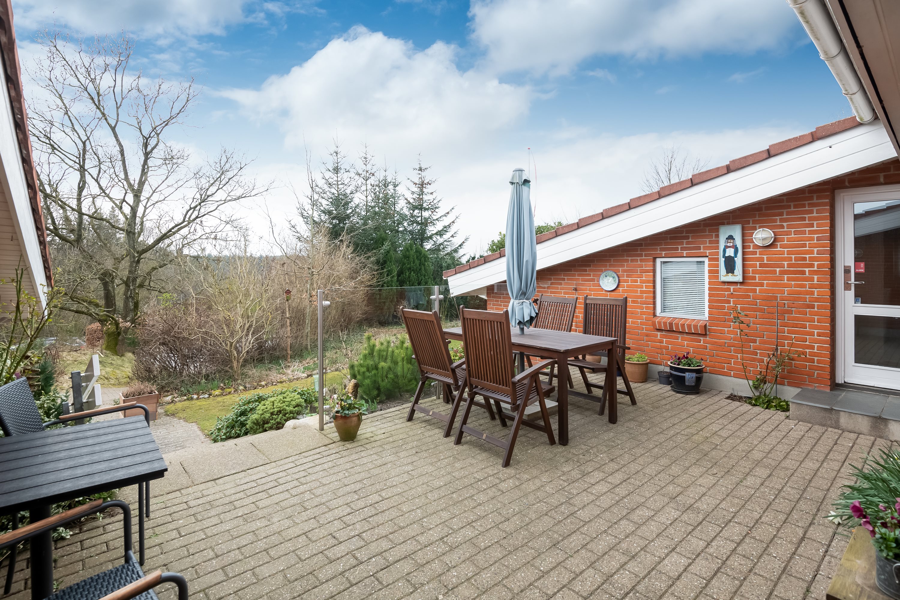 Fremhævet  billede i fuldskærmstilstand. Billede af Nøddely 9, 9830 Tårs