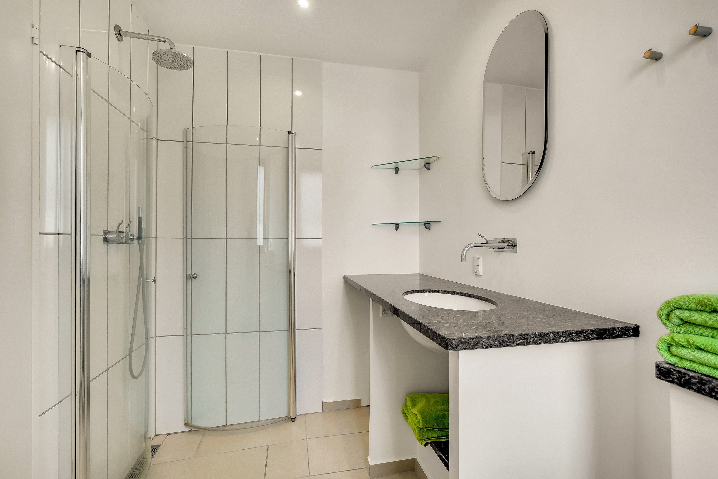 Fremhævet badeværelse billede i fuldskærmstilstand. Billede af Ålborgvej 14, 6700 Esbjerg