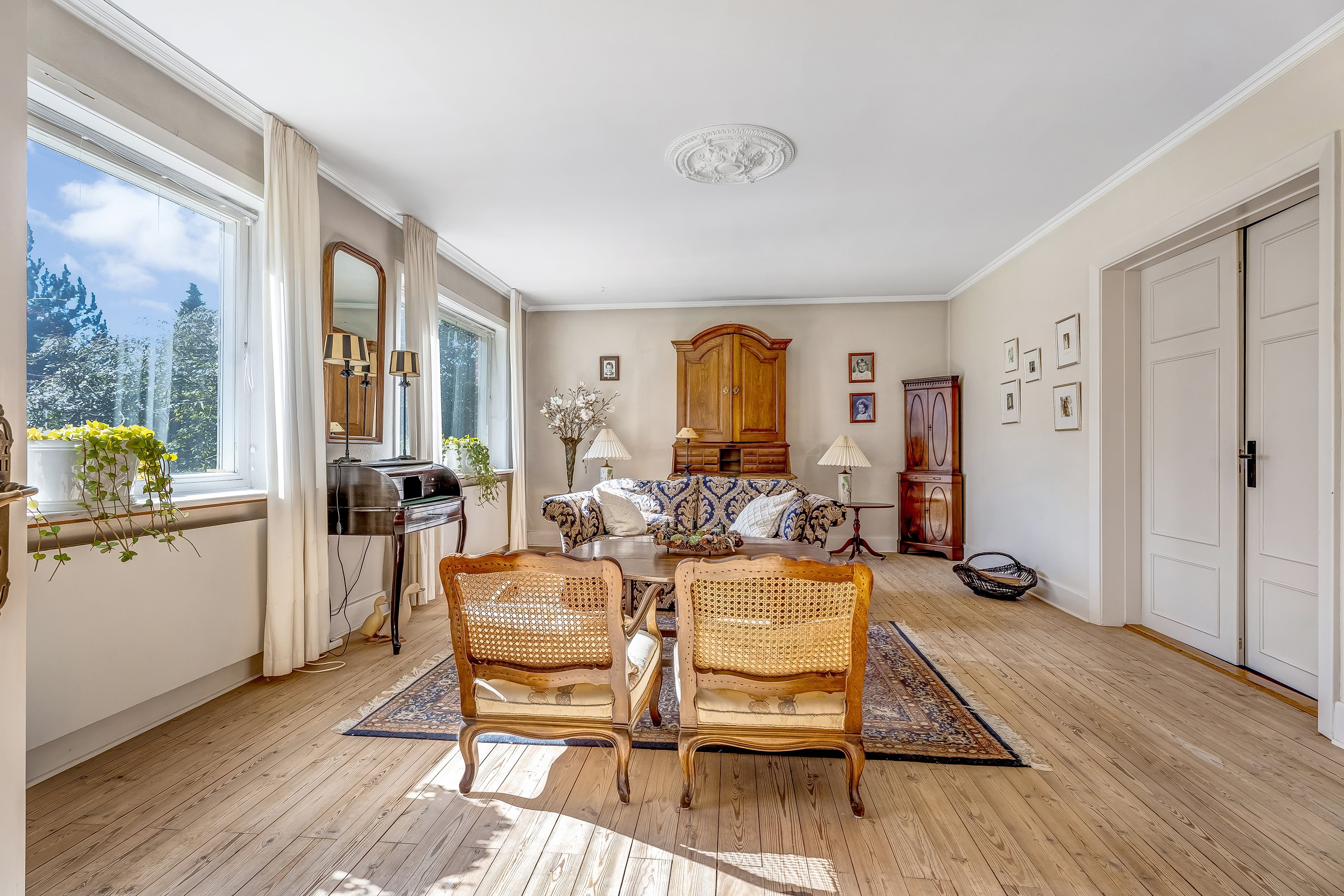 Fremhævet stue billede i fuldskærmstilstand. Billede af Aastrupvej 39, Vejringe, 4850 Stubbekøbing