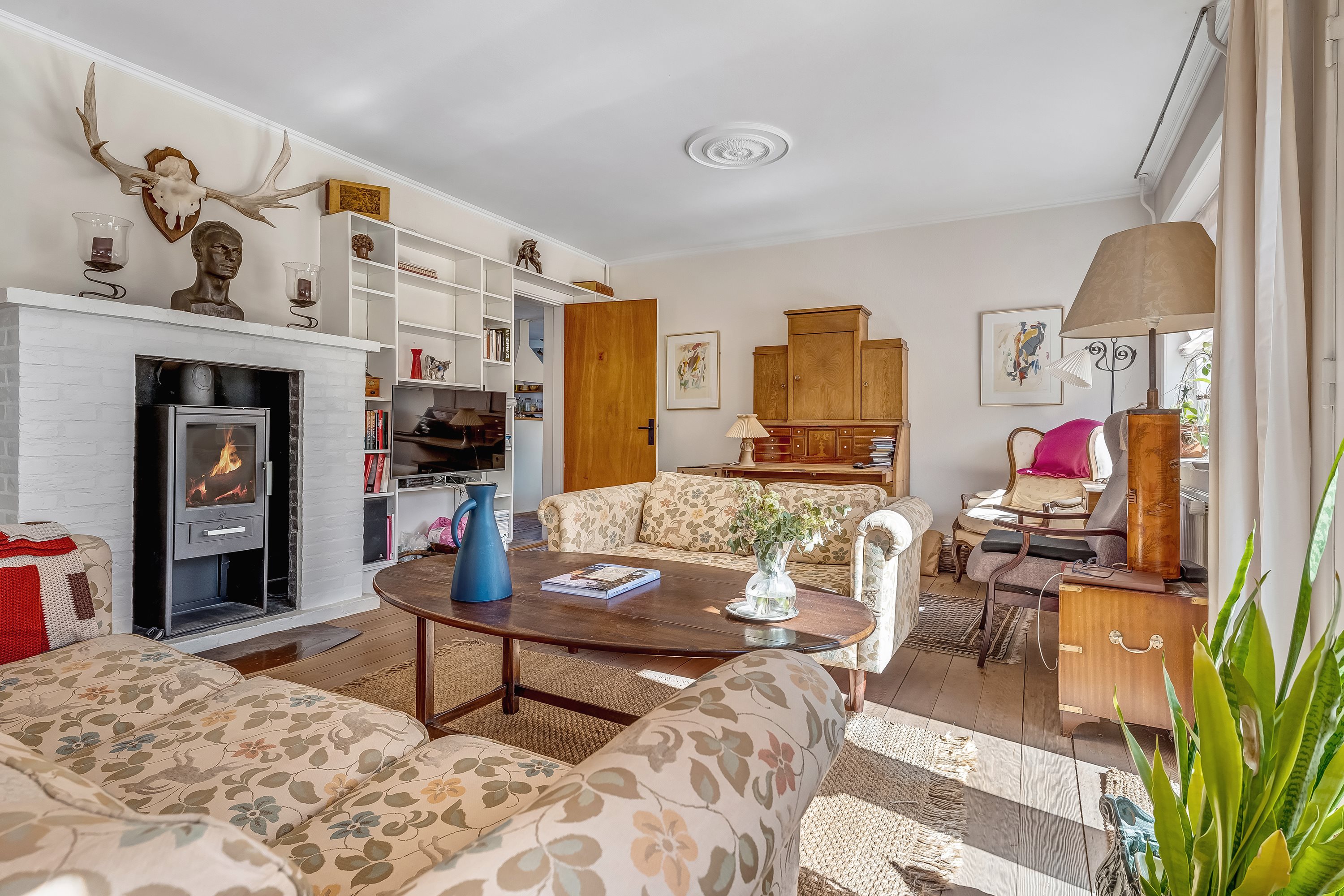 Fremhævet stue billede i fuldskærmstilstand. Billede af Aastrupvej 39, Vejringe, 4850 Stubbekøbing