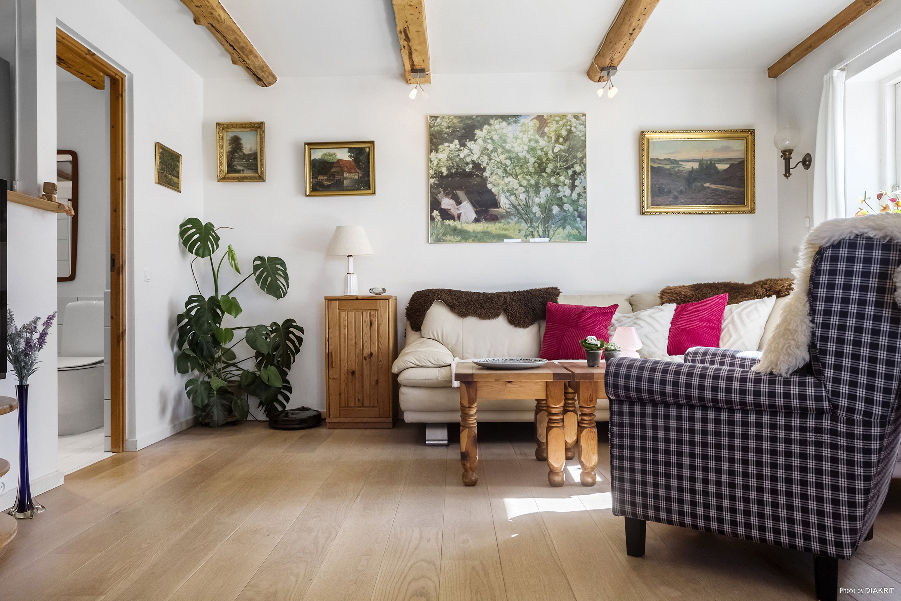 Fremhævet stue billede i fuldskærmstilstand. Billede af Seinhuusvej 16A, 4672 Klippinge