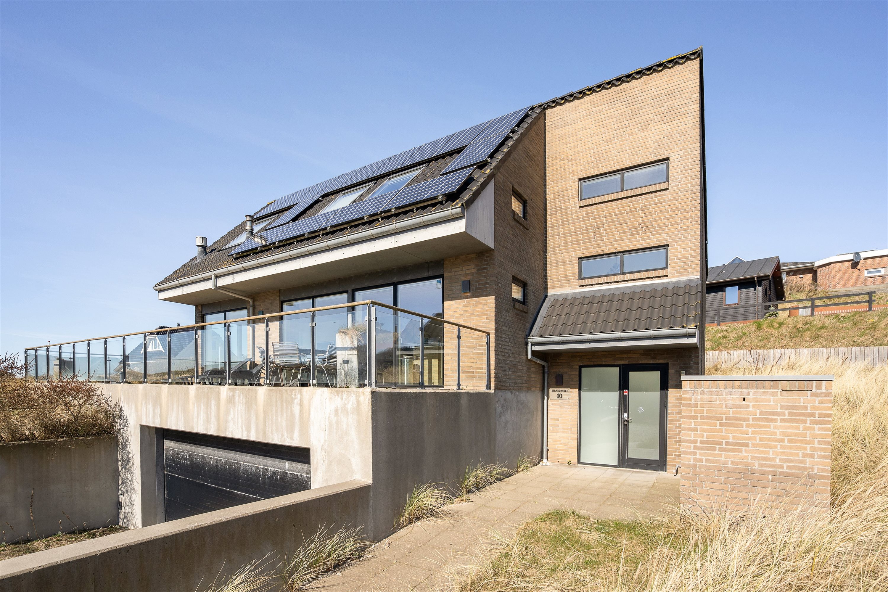 Fremhævet ejendommen billede i fuldskærmstilstand. Billede af Fasanvej 10, Henne Strand, 6854 Henne