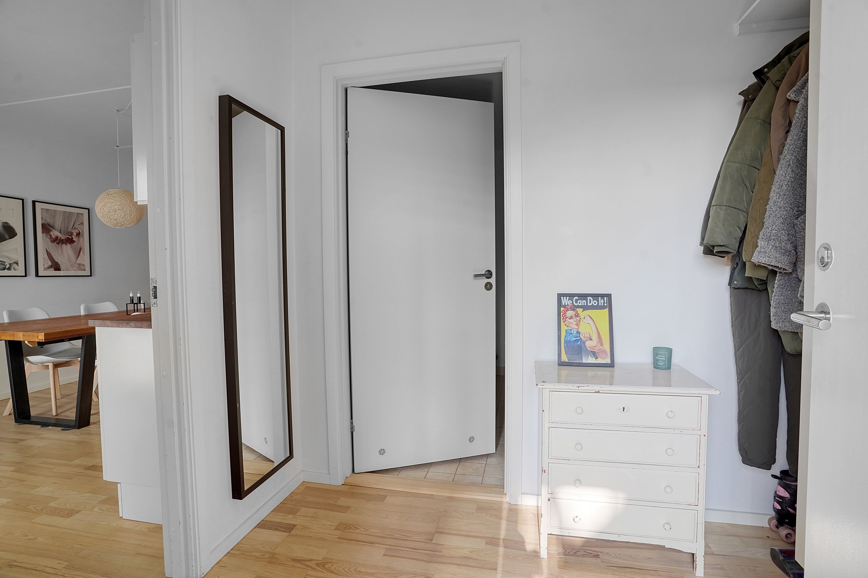 Miniaturebillede 1: entré. Billede af Nyhusevej 1C, 3400 Hillerød