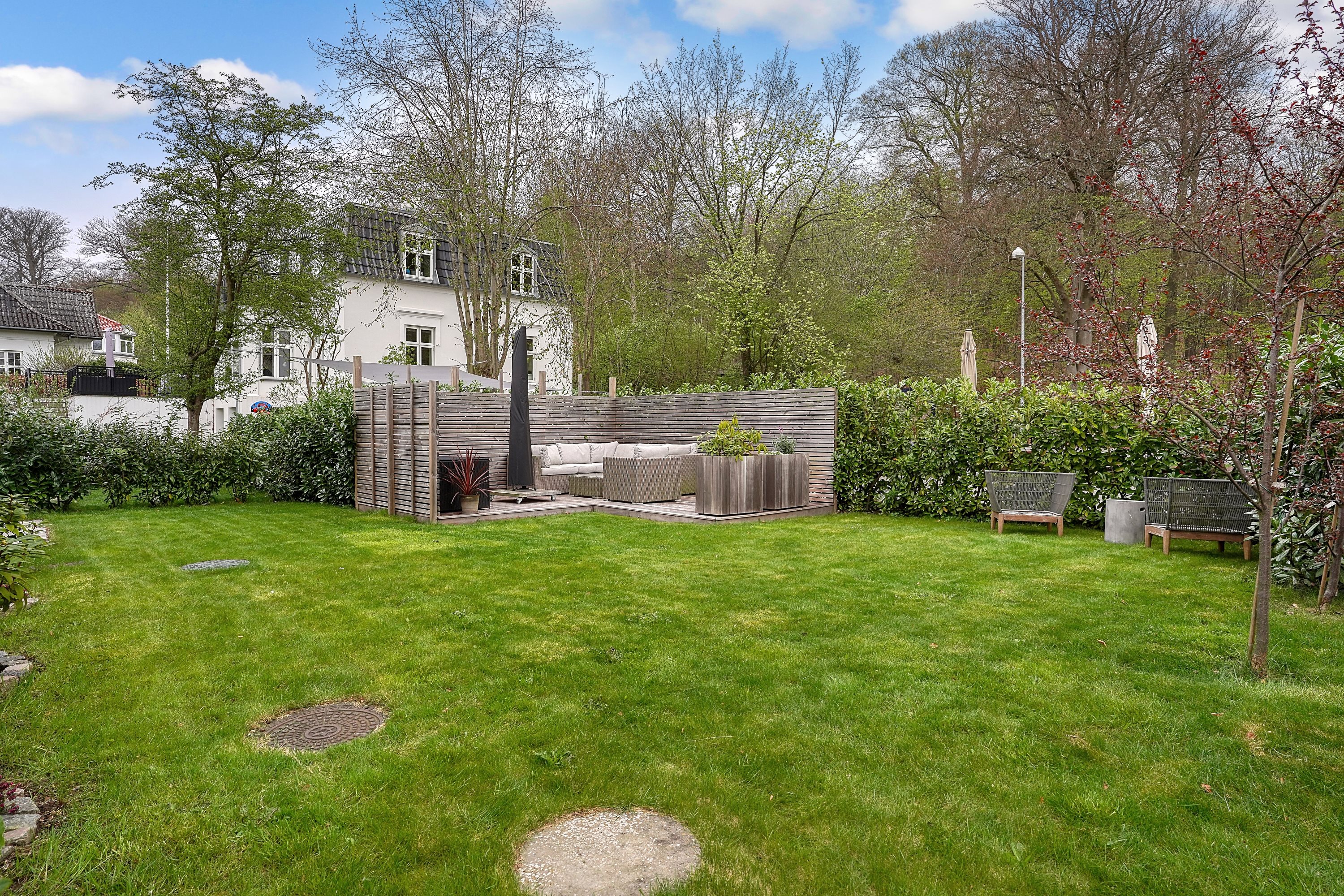 Miniaturebillede 2: have. Billede af Gammel Hareskovvej 325, st.., Hareskov, 3500 Værløse