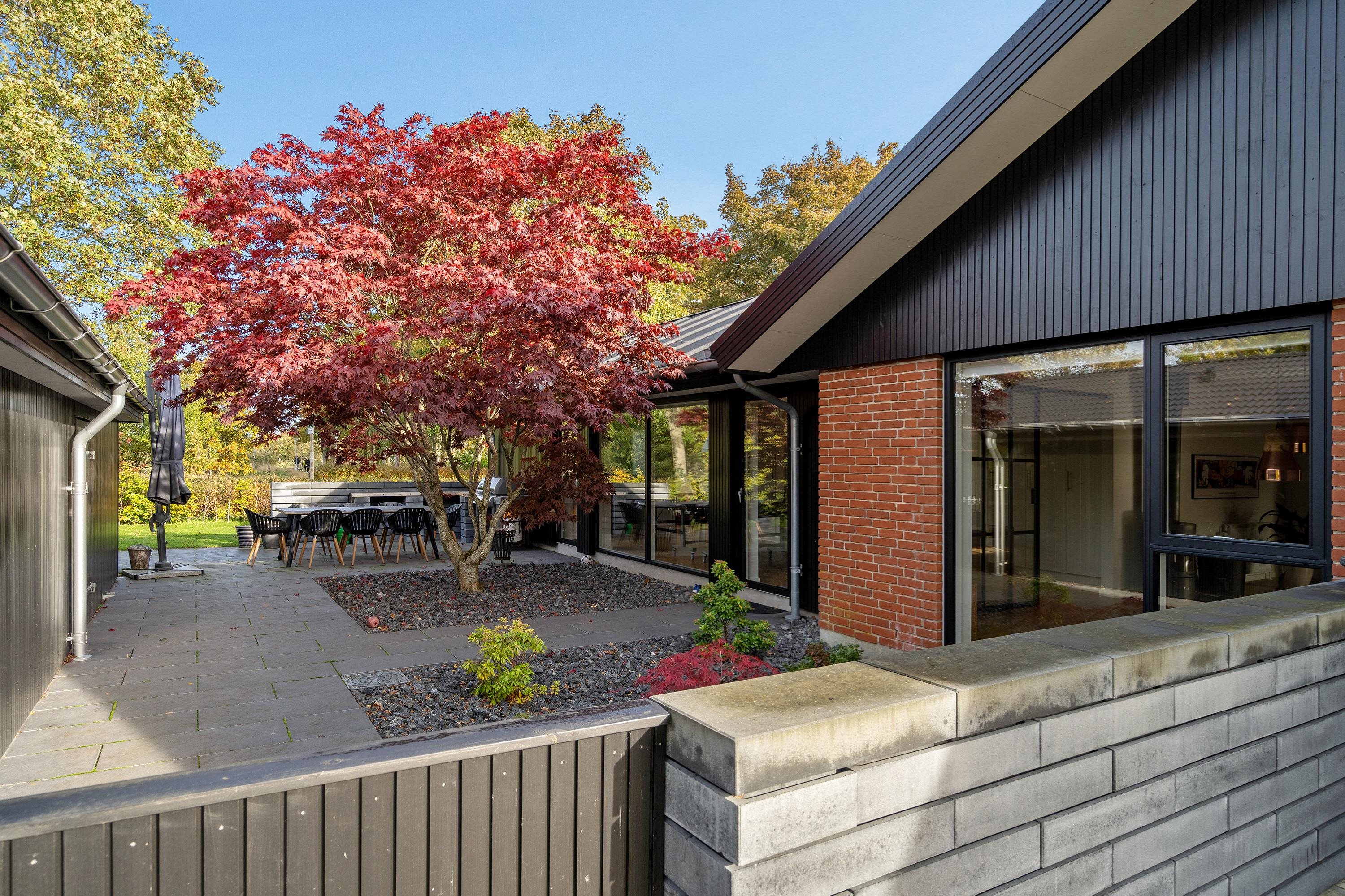 Miniaturebillede 2: ejendommen. Billede af Sønderkær 381, 7190 Billund