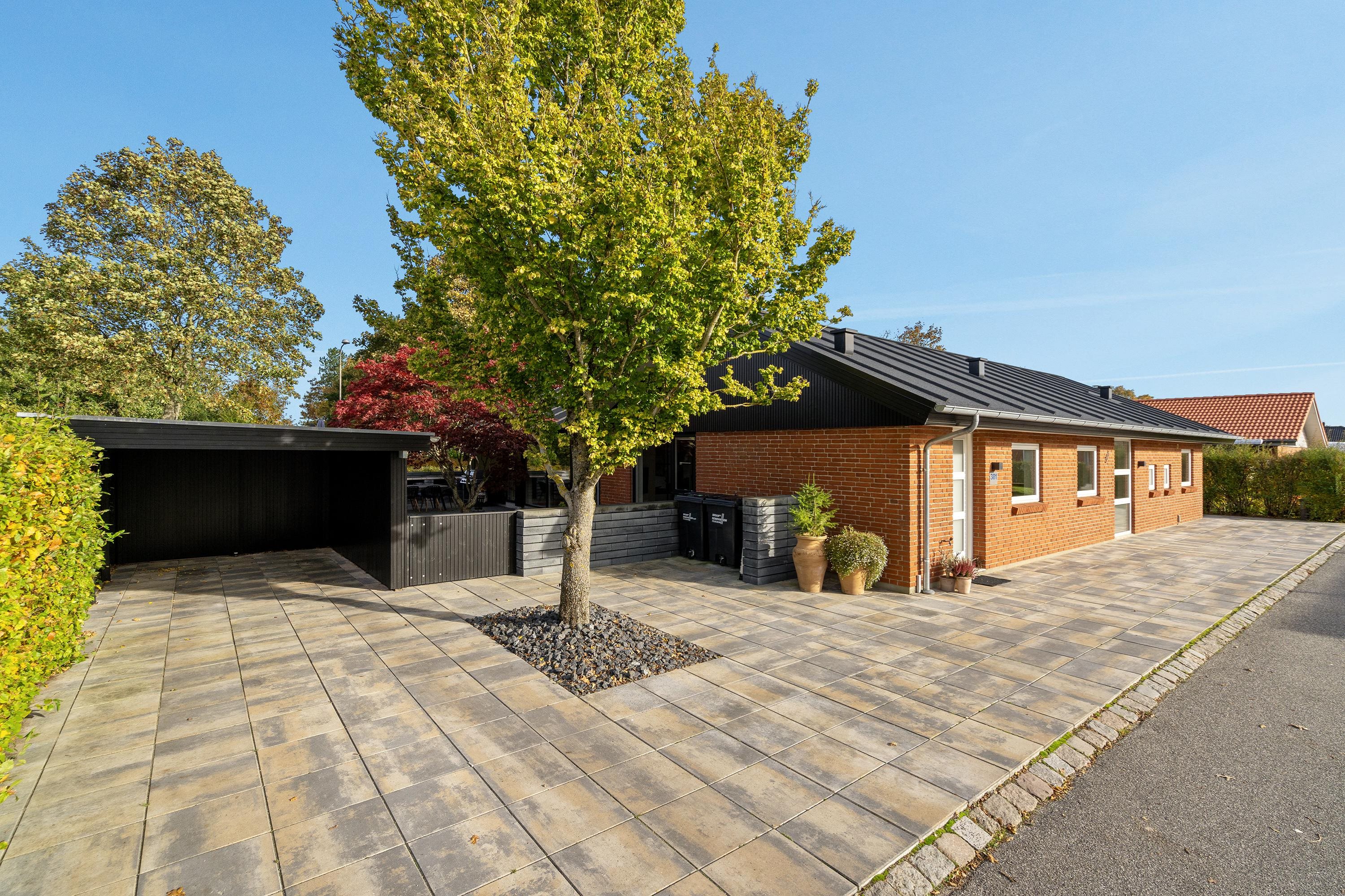 Fremhævet ejendommen billede i fuldskærmstilstand. Billede af Sønderkær 381, 7190 Billund