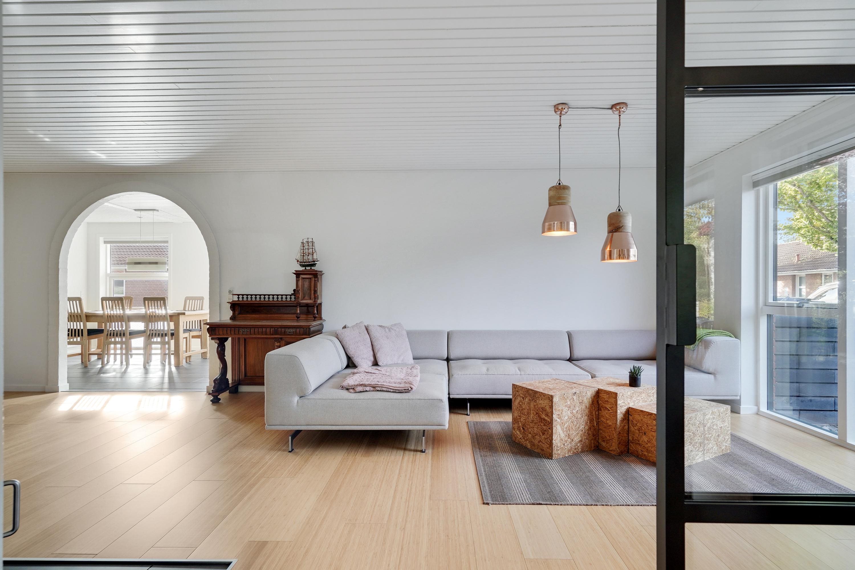 Fremhævet stue billede i fuldskærmstilstand. Billede af Sønderkær 381, 7190 Billund