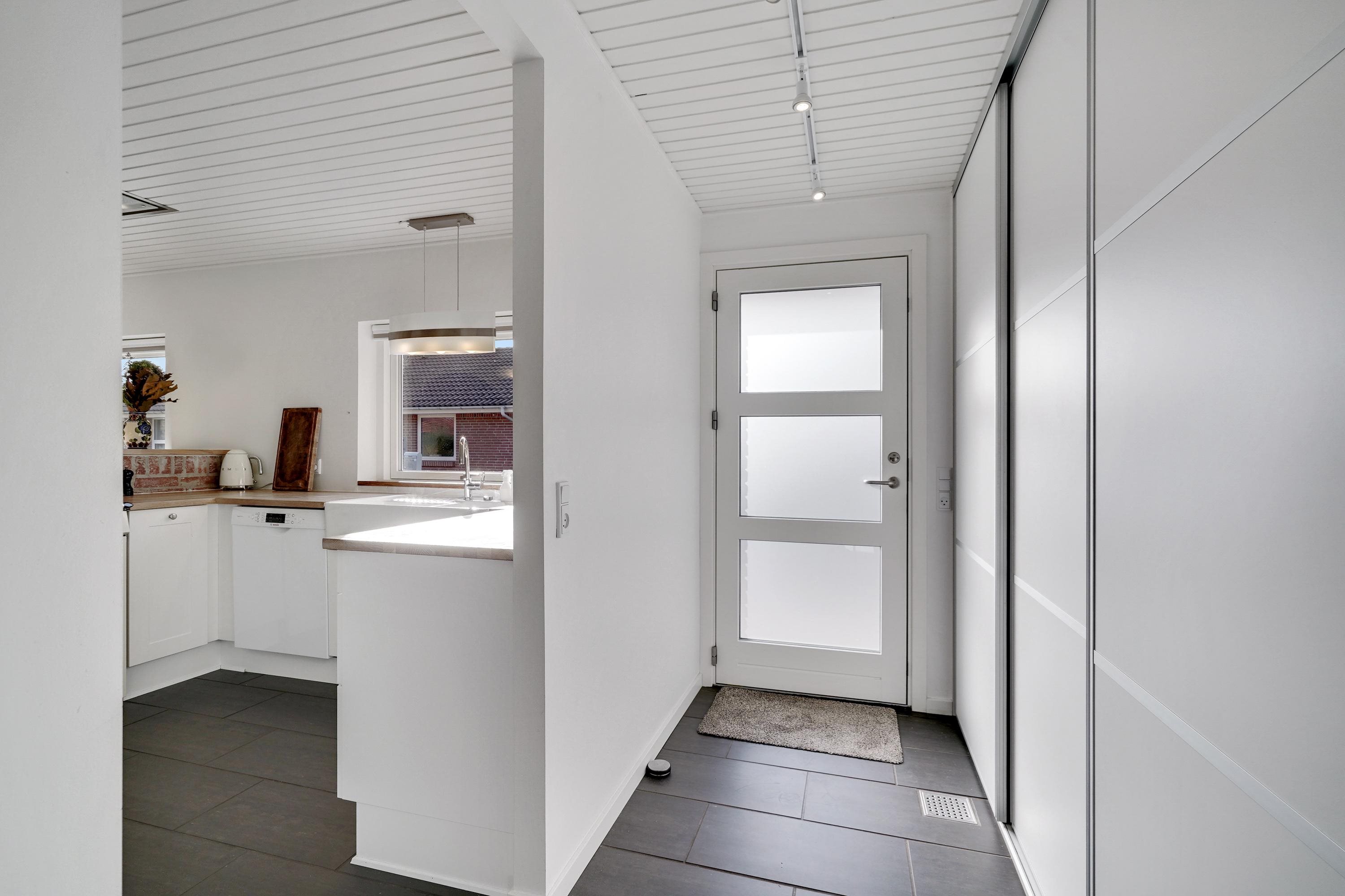 Fremhævet entré billede i fuldskærmstilstand. Billede af Sønderkær 381, 7190 Billund