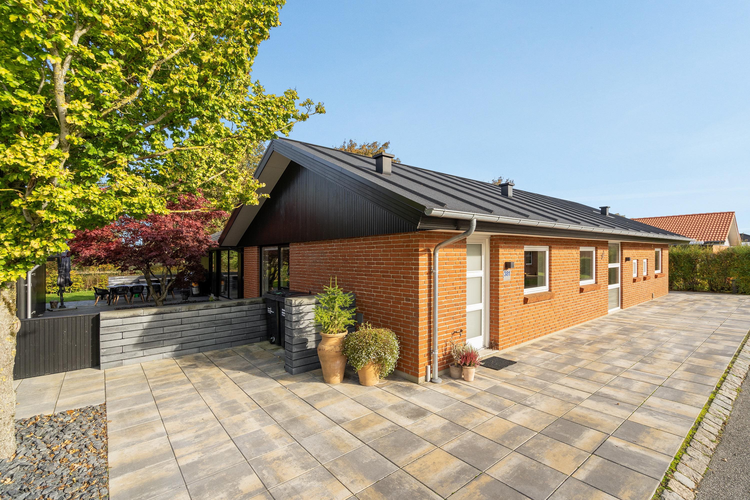 Villa: Ejendommen på Sønderkær 381, 7190 Billund