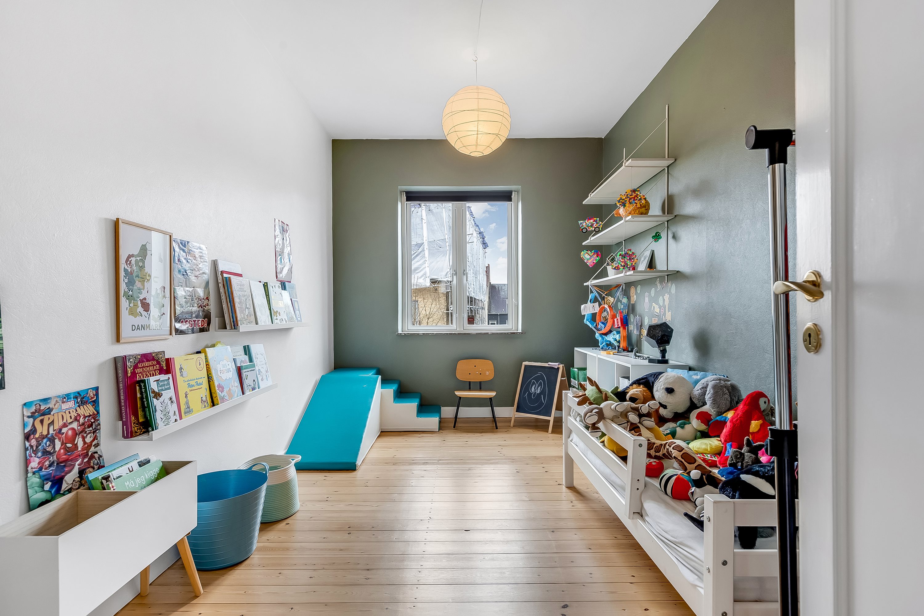 Fremhævet værelse billede i fuldskærmstilstand. Billede af Bøllingsvej 39, 4100 Ringsted