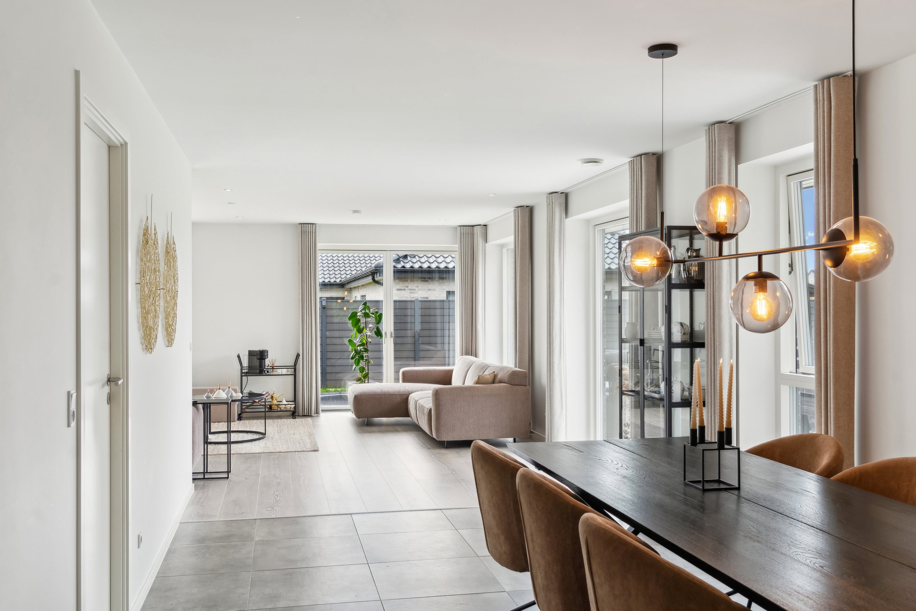 Fremhævet køkken billede i fuldskærmstilstand. Billede af Tvedvangen 266A, 2730 Herlev