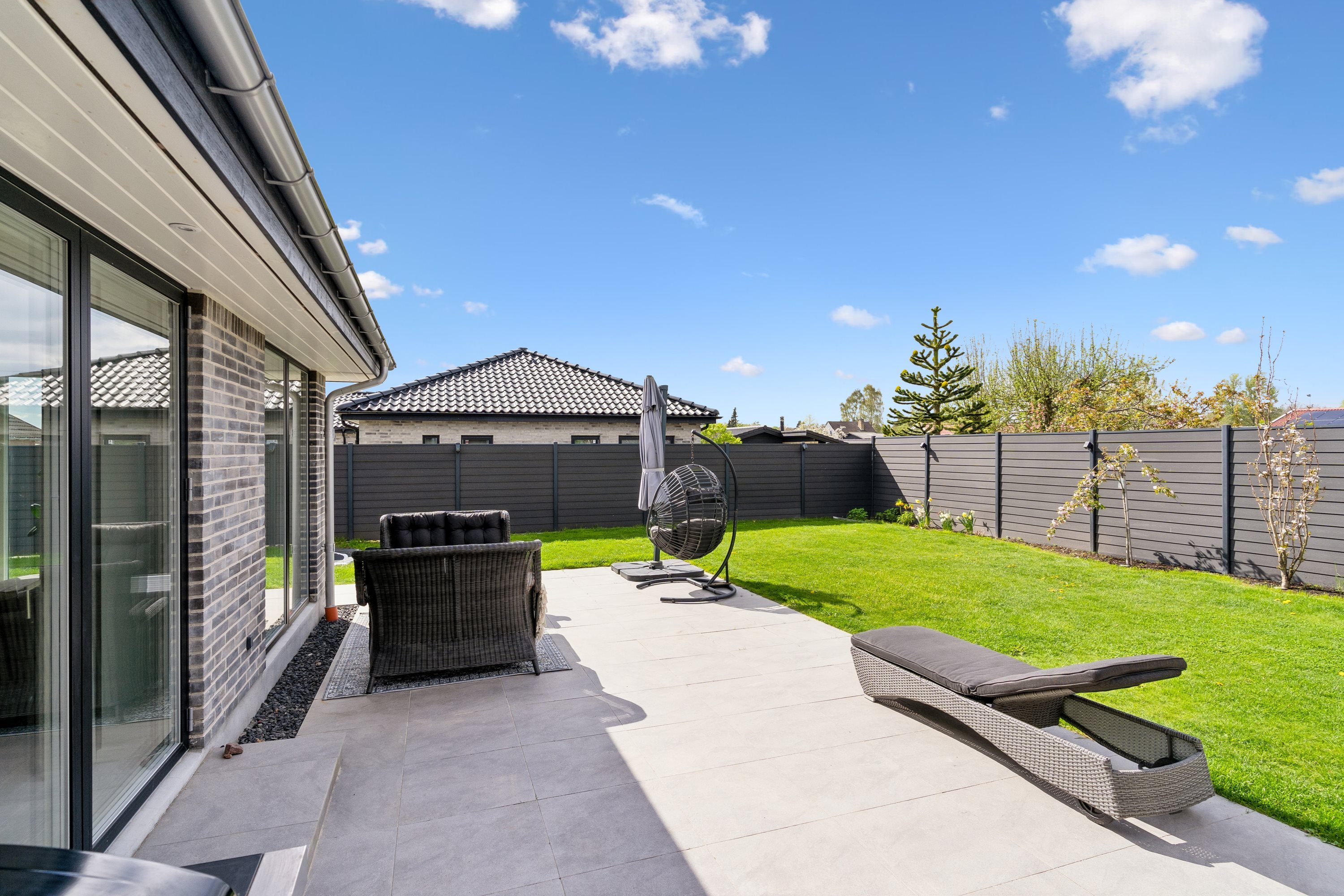 Fremhævet ejendom 1 billede i fuldskærmstilstand. Billede af Tvedvangen 266A, 2730 Herlev