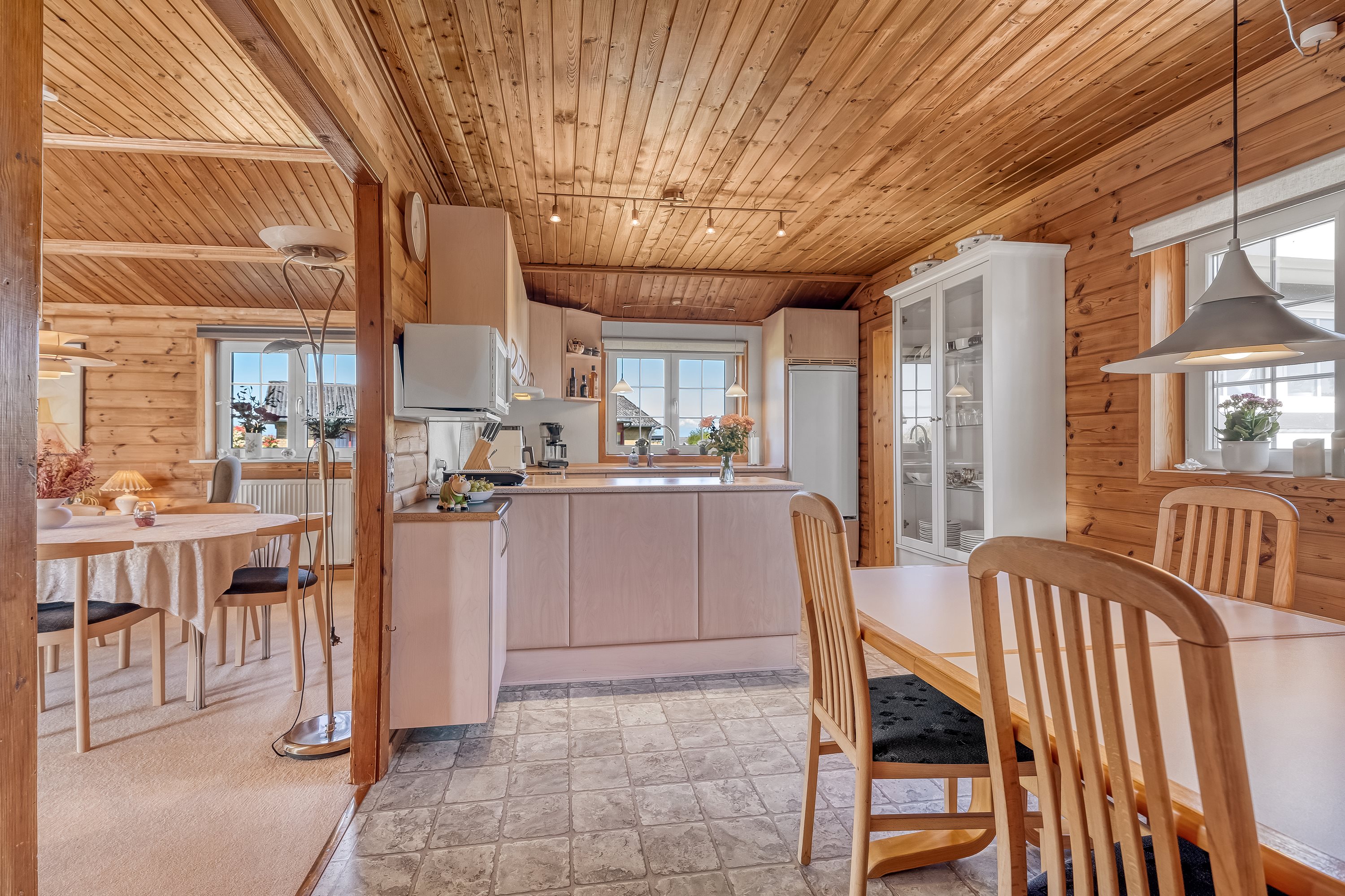 Fremhævet køkken alrum billede i fuldskærmstilstand. Billede af Frejasvej 26, 4873 Væggerløse